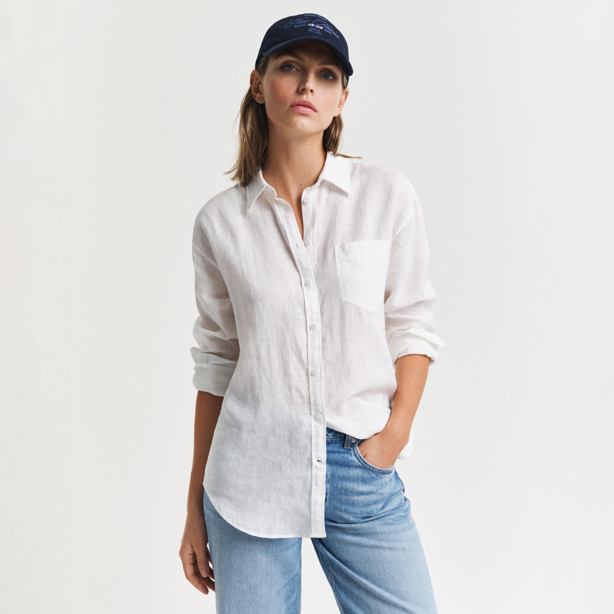GANT Kadın Beyaz Relaxed Fit Klasik Yaka Gömlek