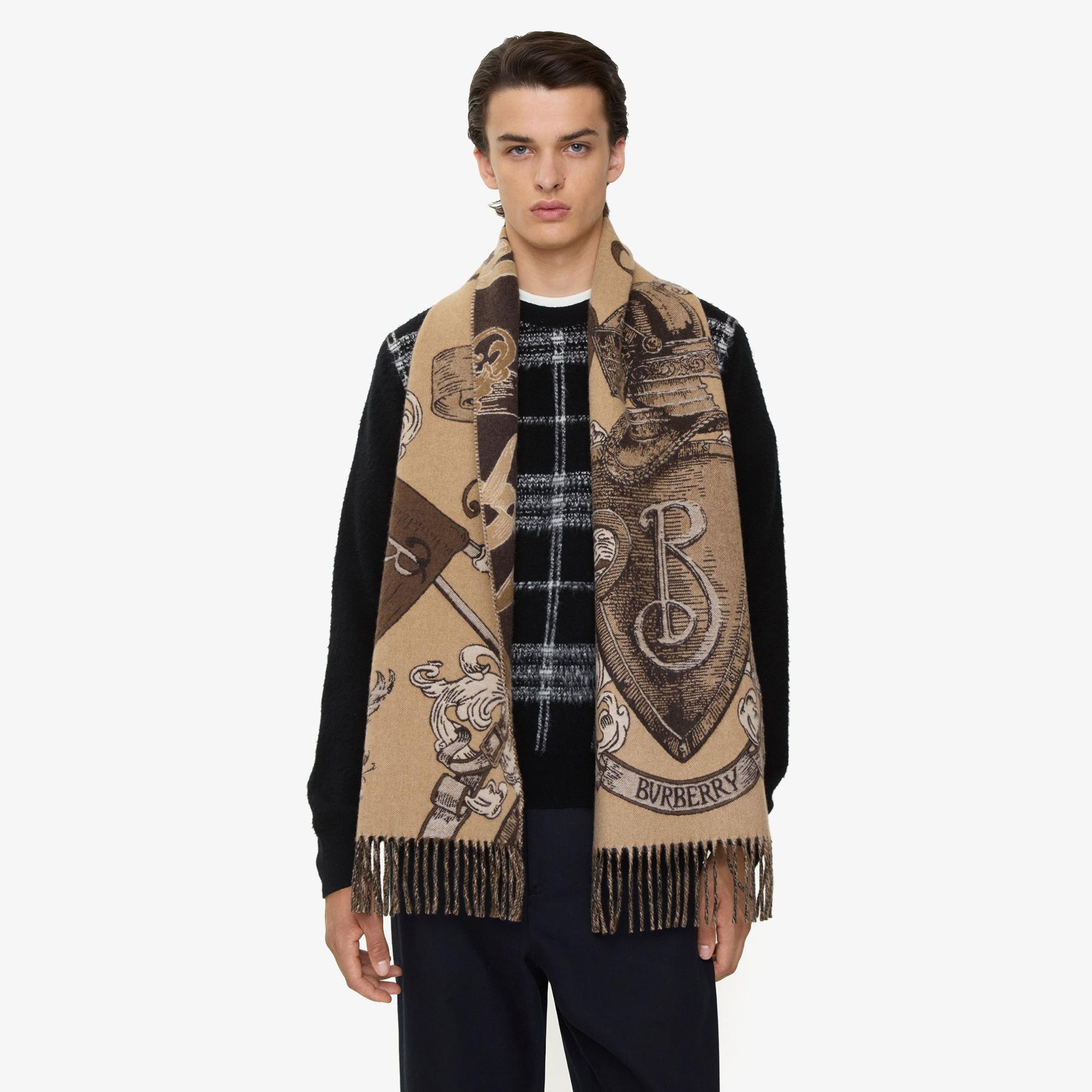 Burberry Etched Knight Kadın Bej Atkı