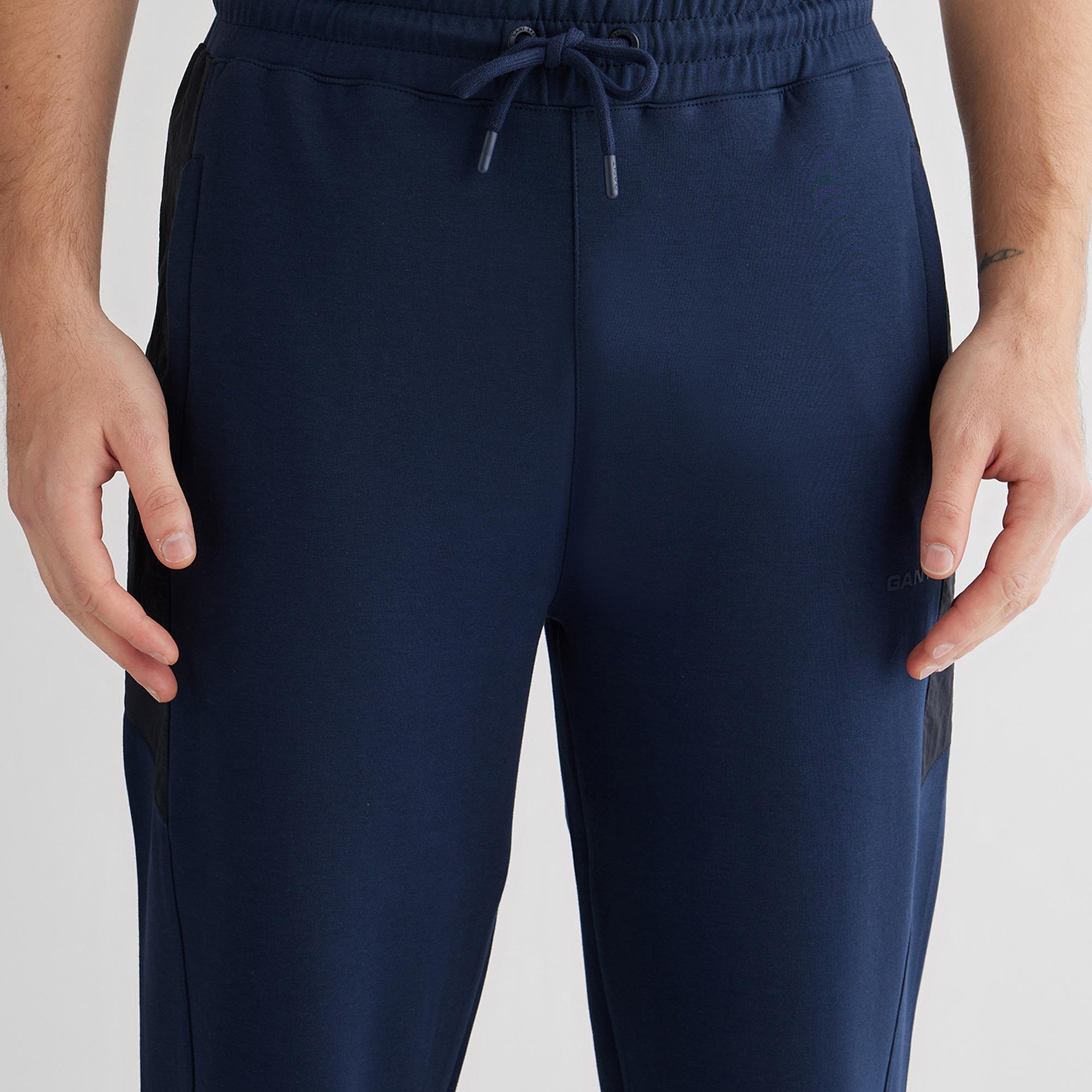 GANT Erkek Lacivert Regular Fit Eşofman Altı