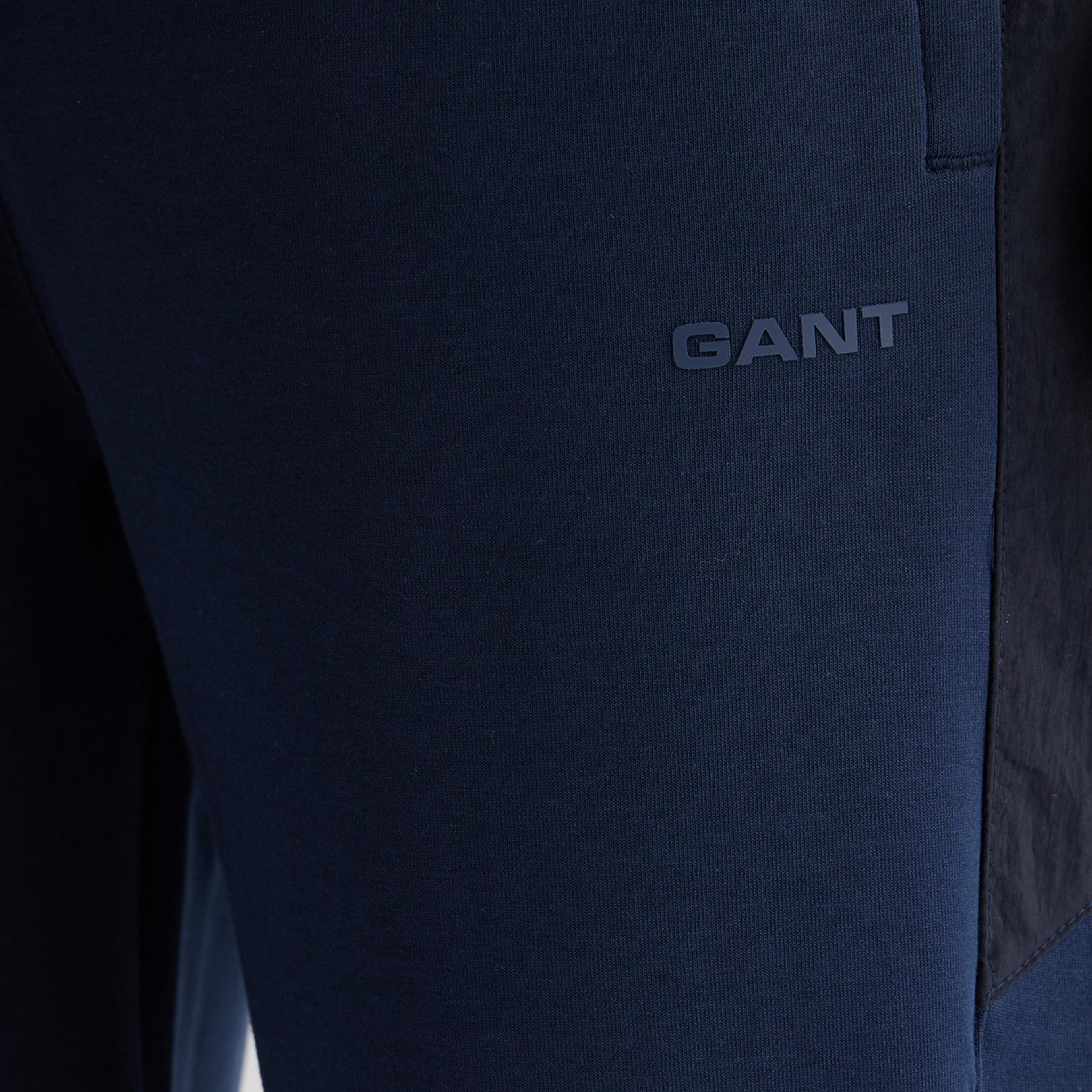 GANT Erkek Lacivert Regular Fit Eşofman Altı