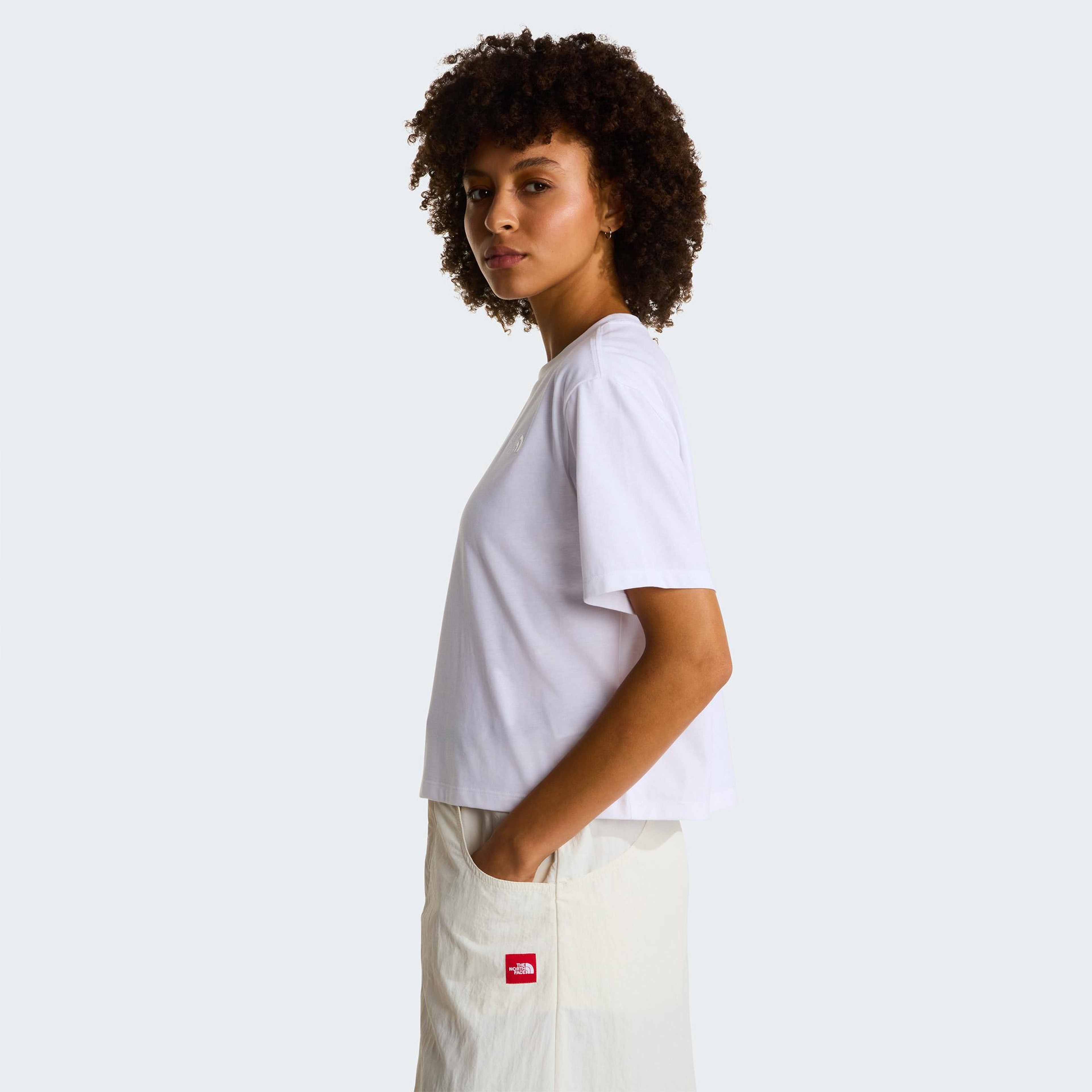 The North Face Evolution Simple Dome Crop Rlx Kadın Beyaz T-Shirt
