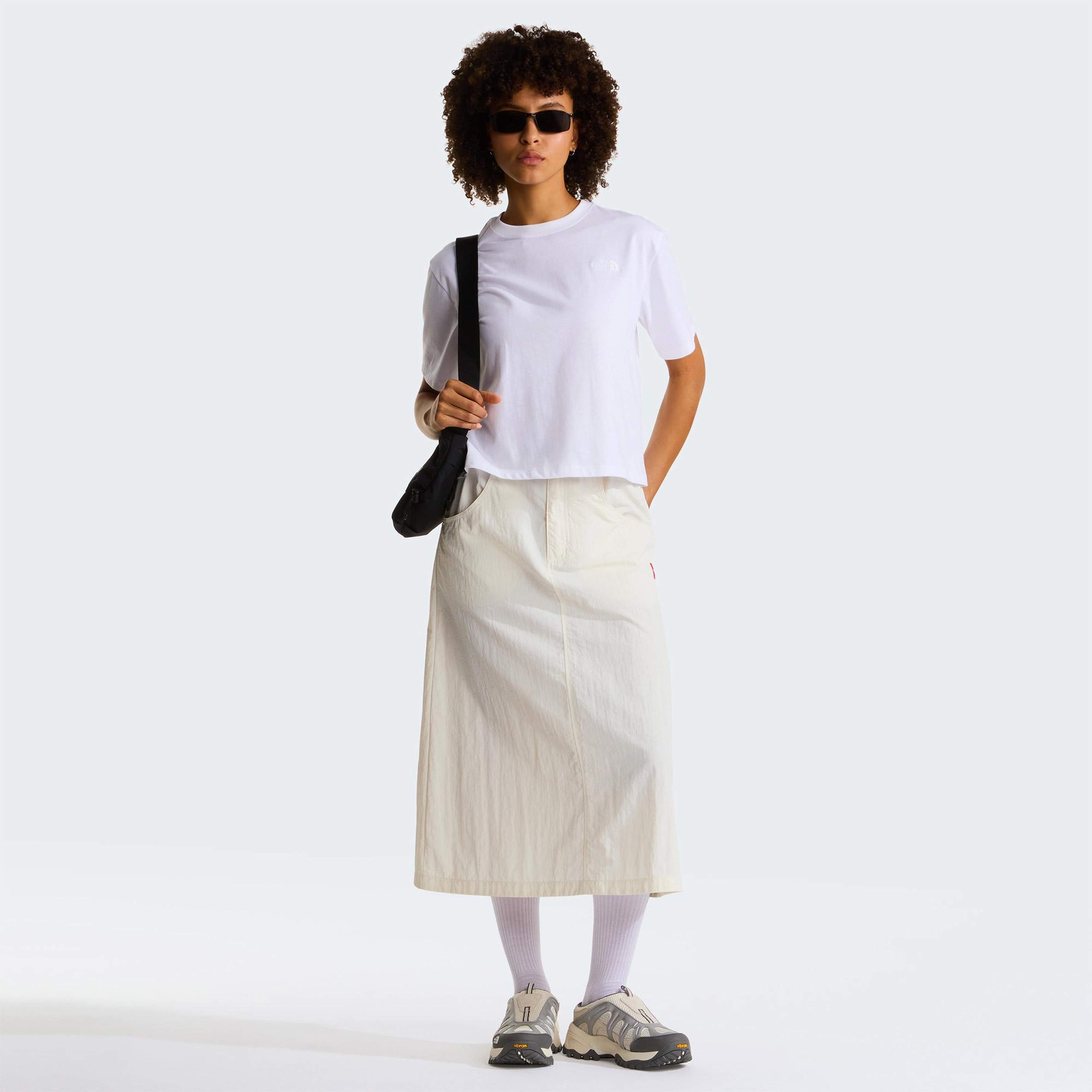 The North Face Evolution Simple Dome Crop Rlx Kadın Beyaz T-Shirt