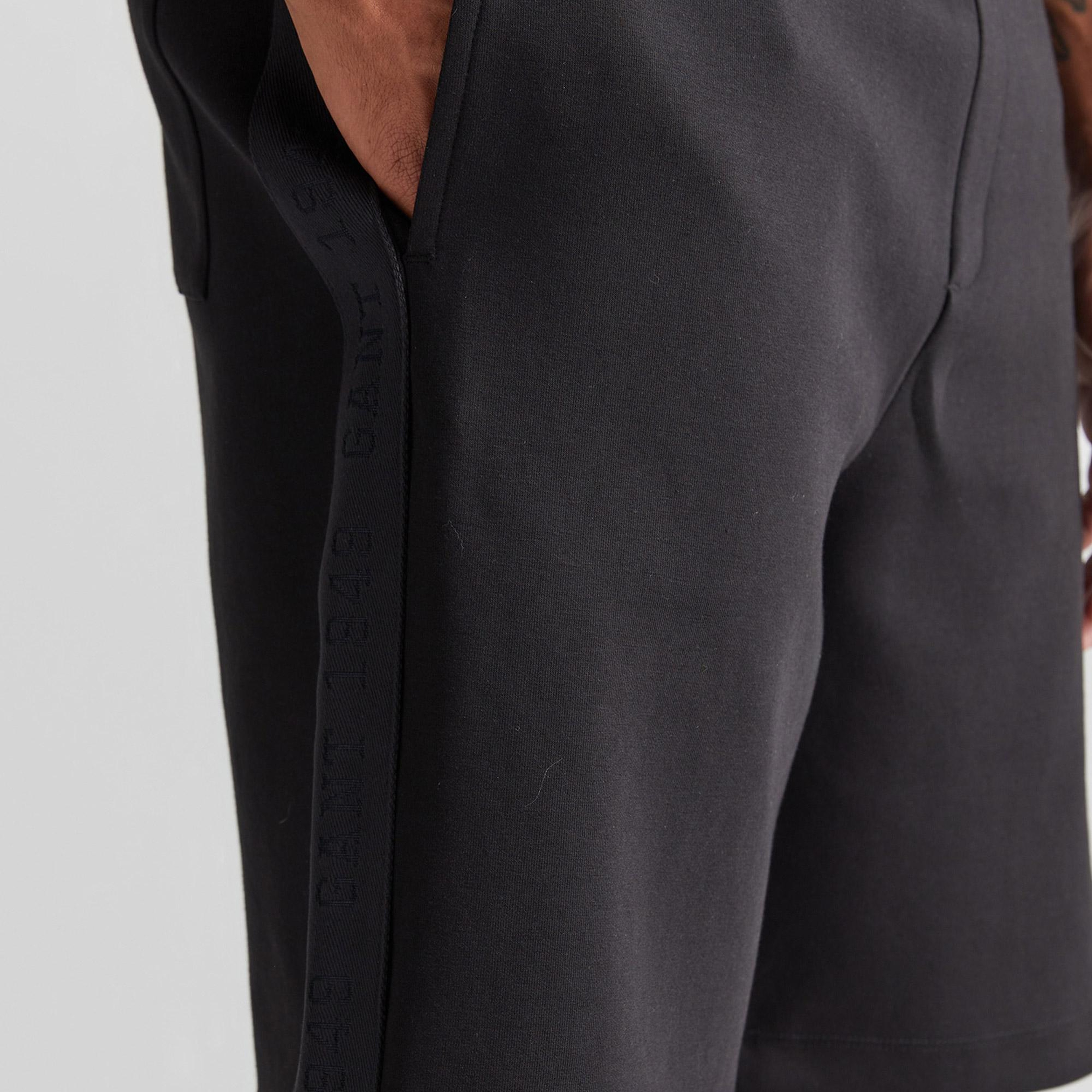 GANT Erkek Siyah Regular Fit Logolu Şort