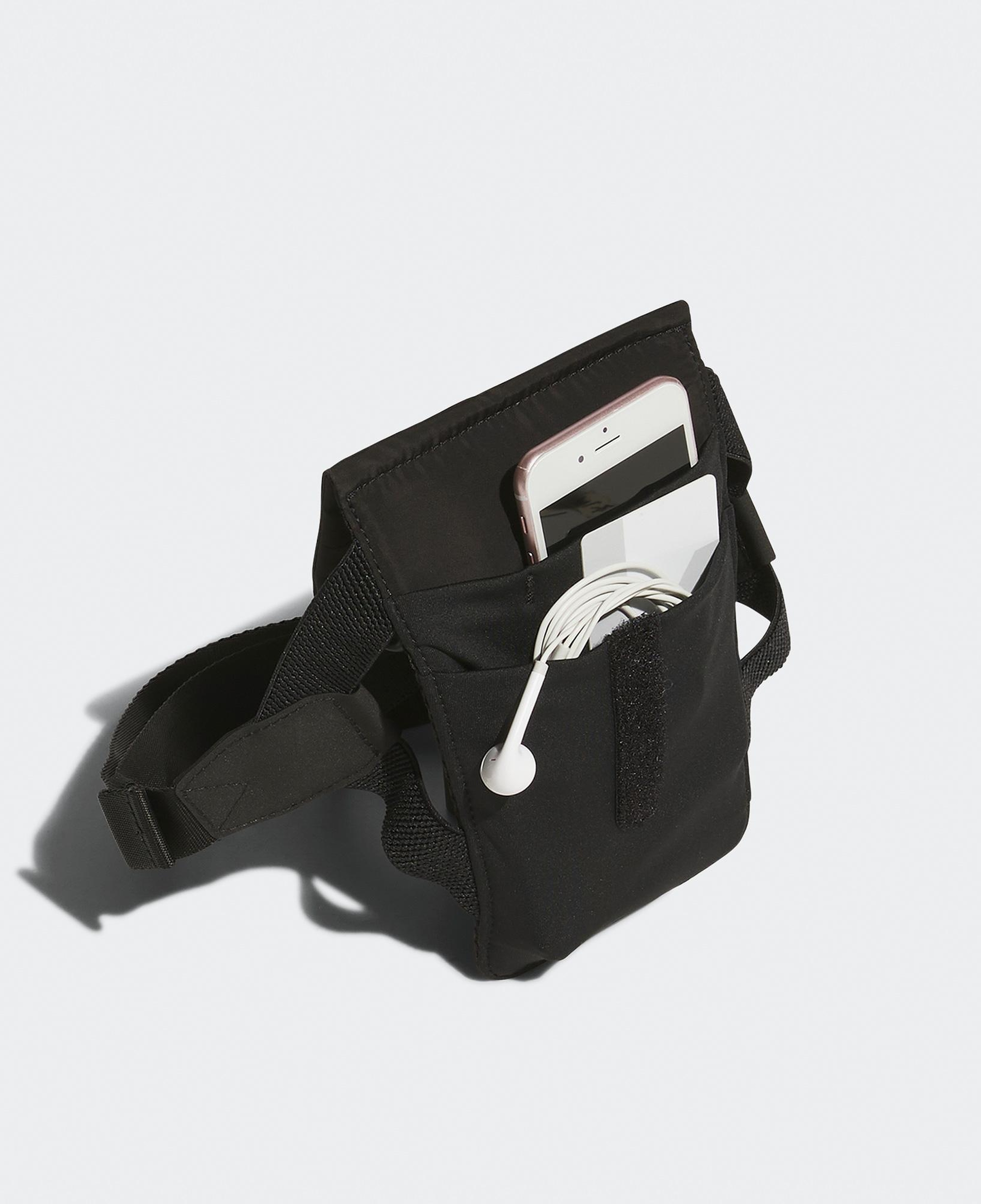 adidas Run Pocket B Unisex Siyah Sırt Çantası