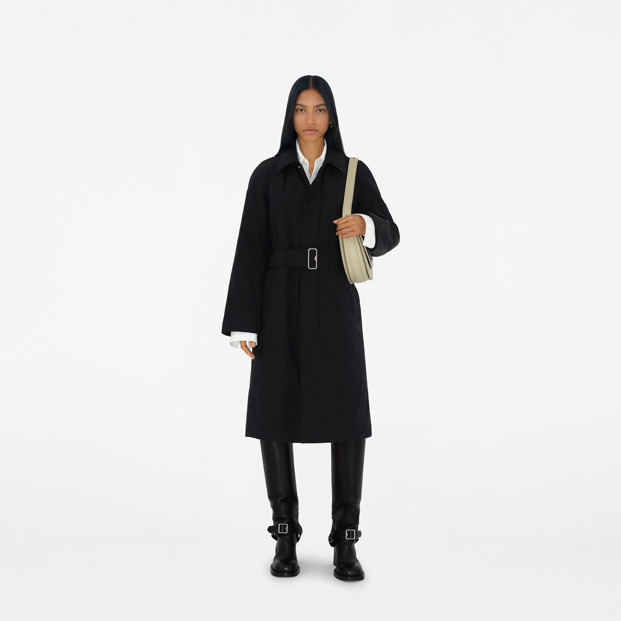 Burberry Kadın Siyah Mont
