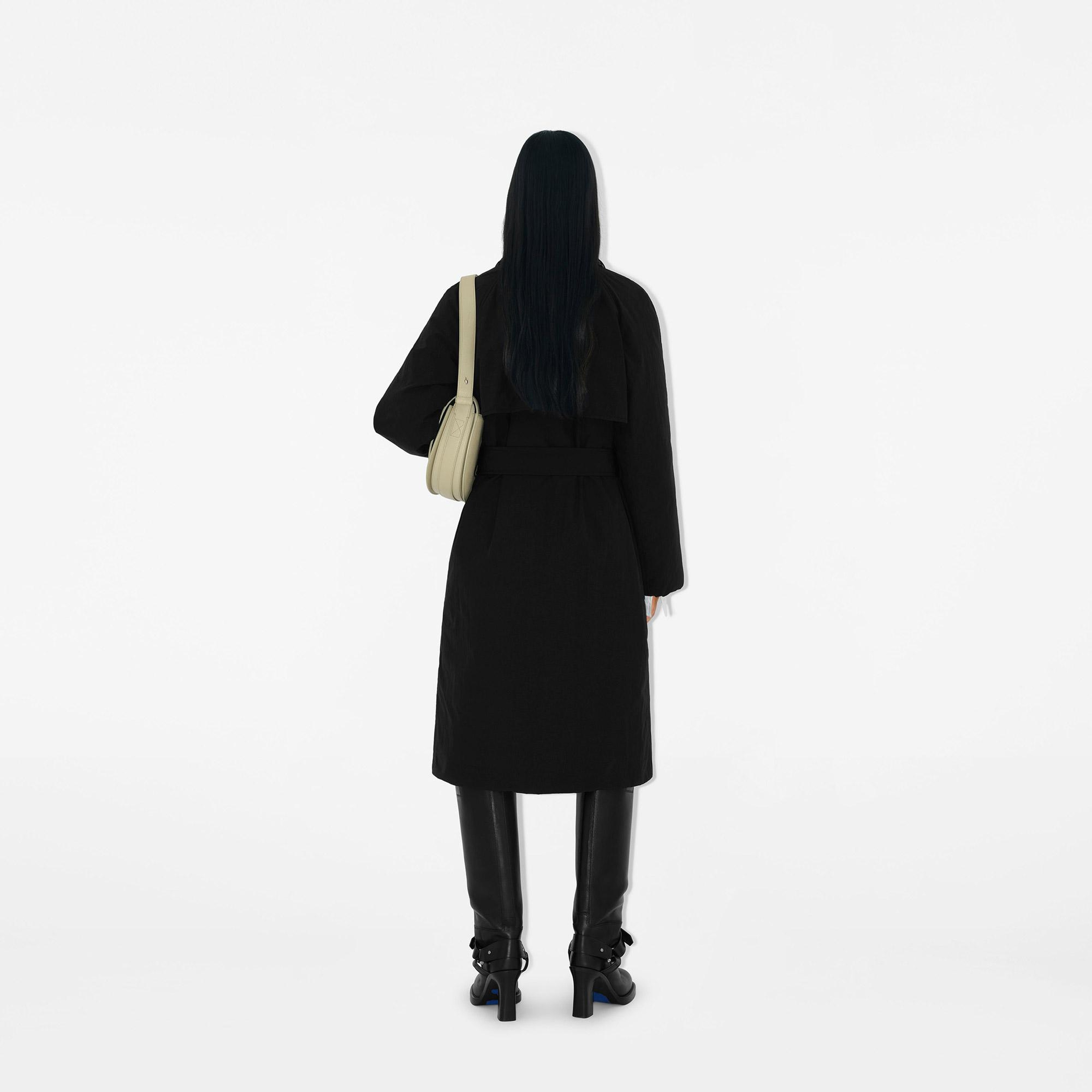 Burberry Kadın Siyah Mont