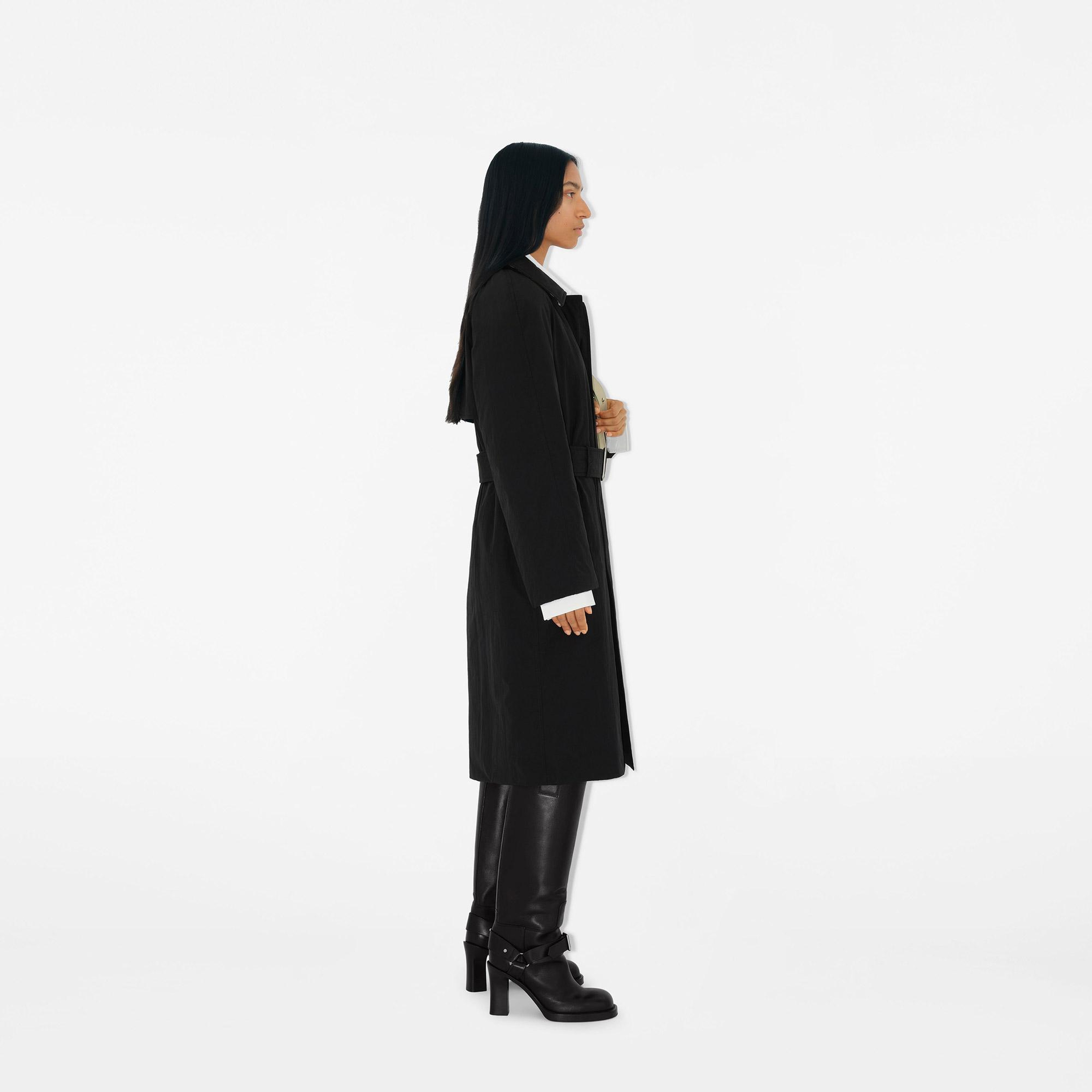 Burberry Kadın Siyah Mont
