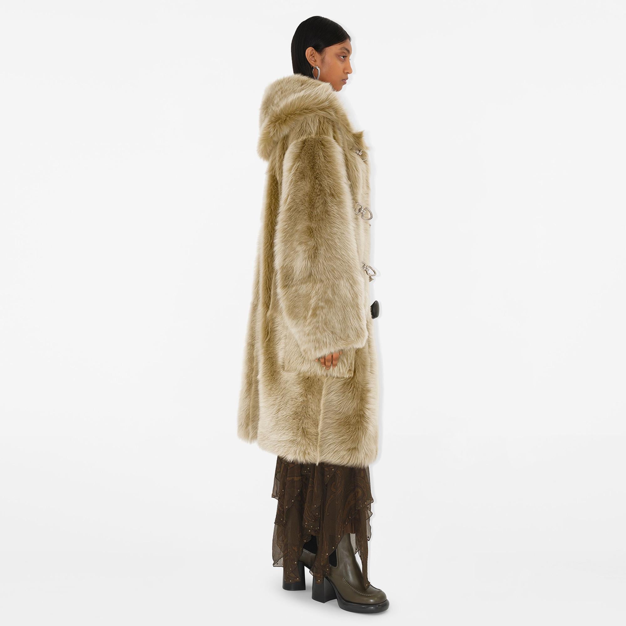 Burberry Pel Shearling Duffle Kadın Kahverengi Yün Mont