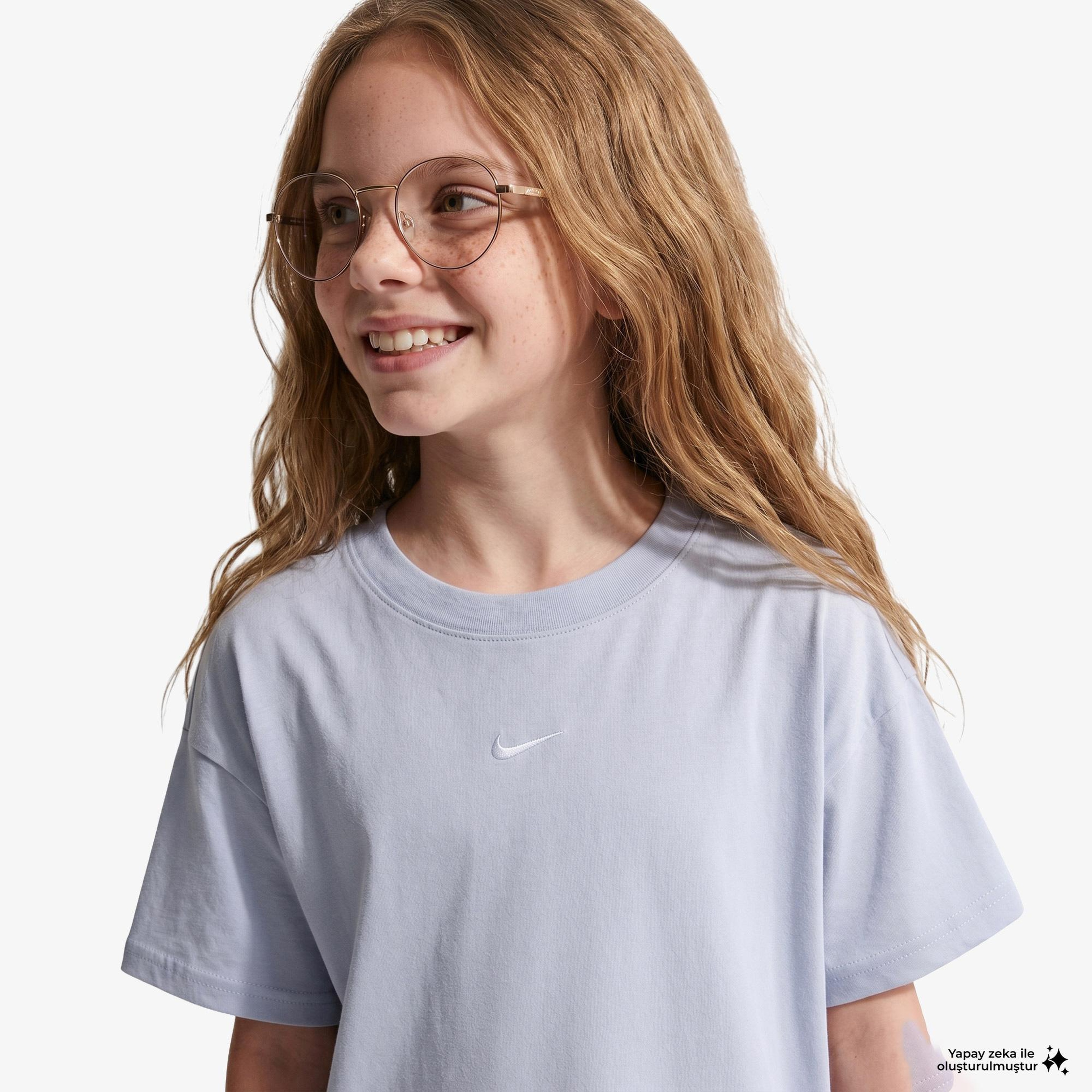 Nike Sportswear Essential Çocuk Mavi T-Shirt