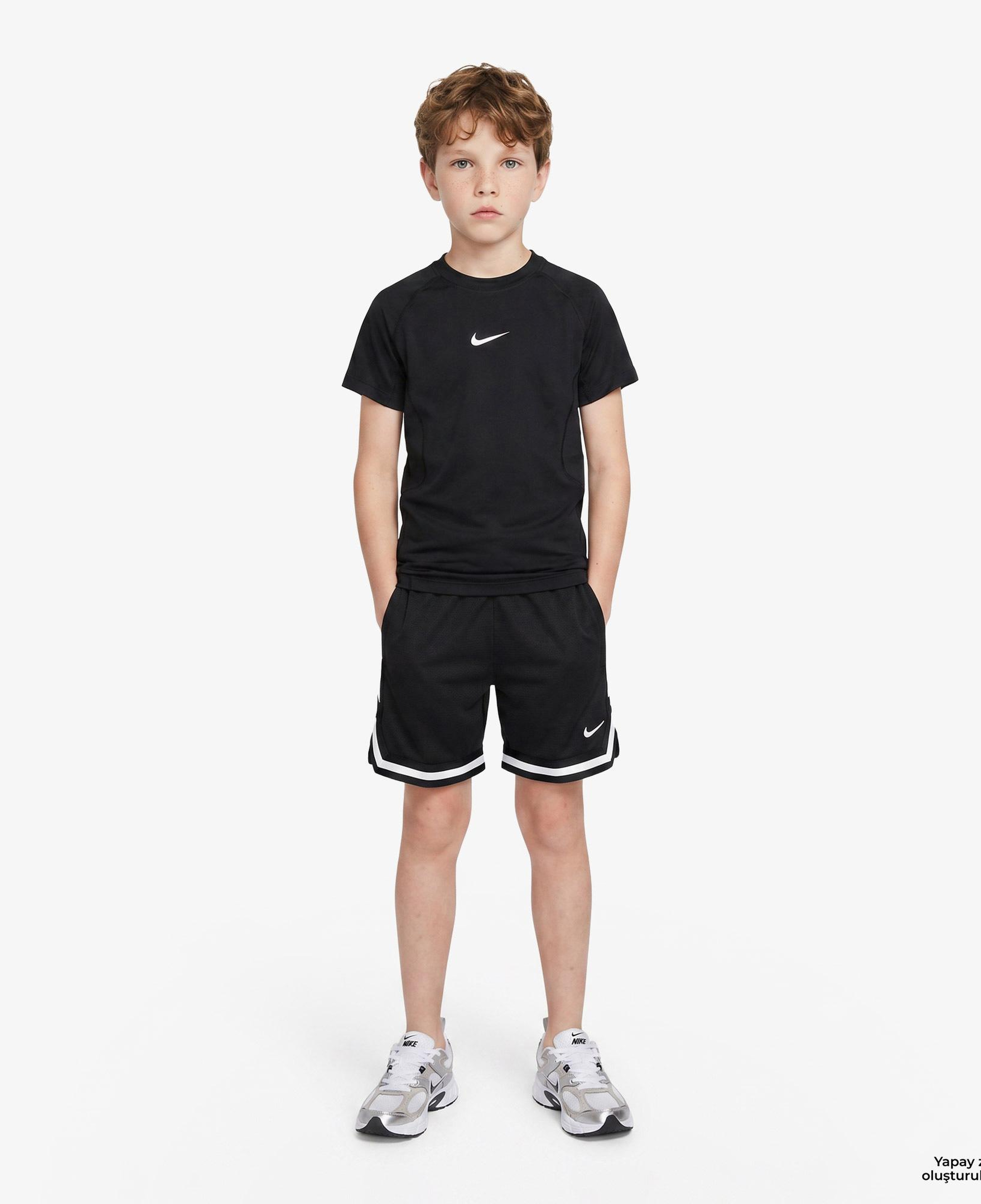 Nike Pro Dri-Fit Çocuk Siyah T-Shirt