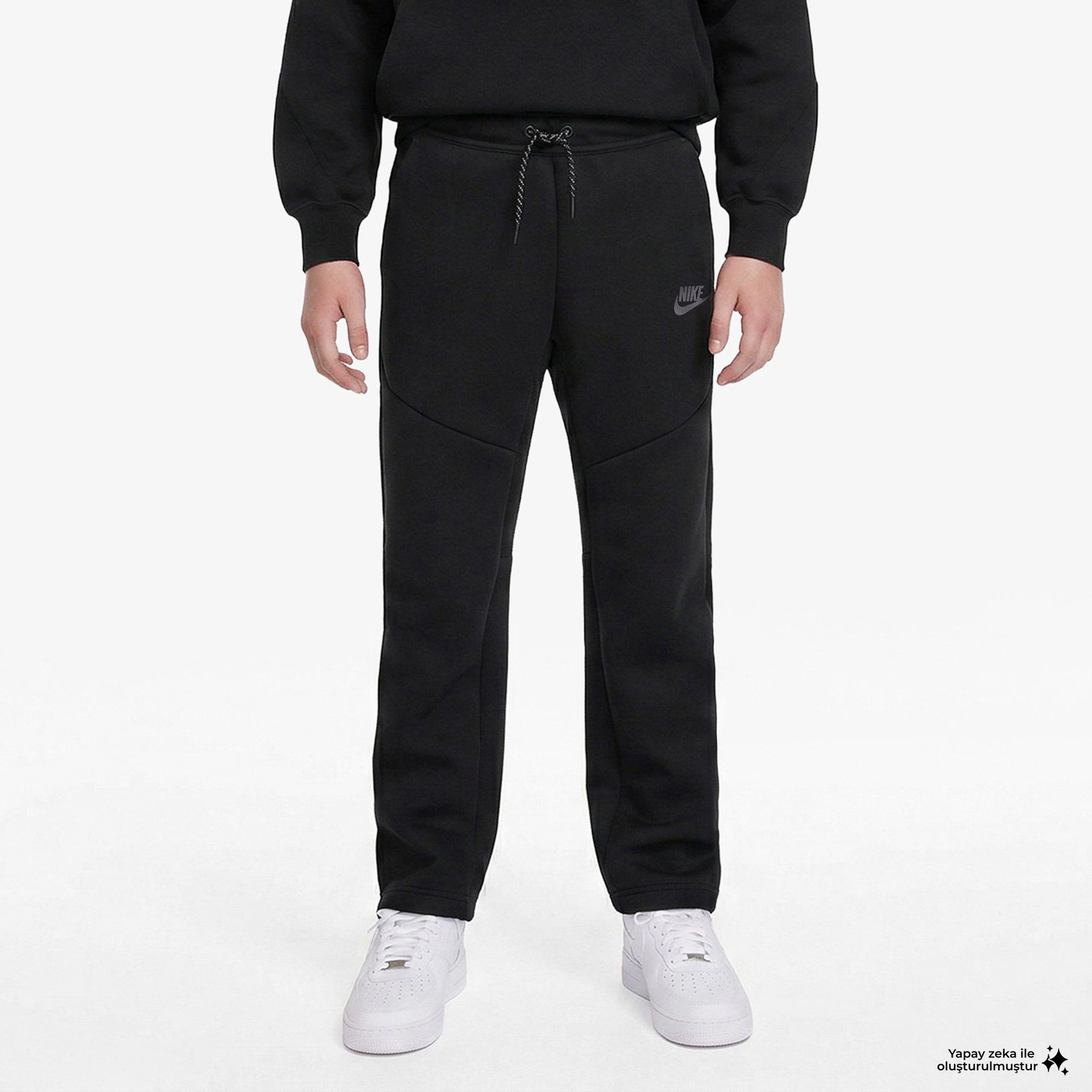 Nike Sportswear Tech Fleece Çocuk Siyah Eşofman Altı