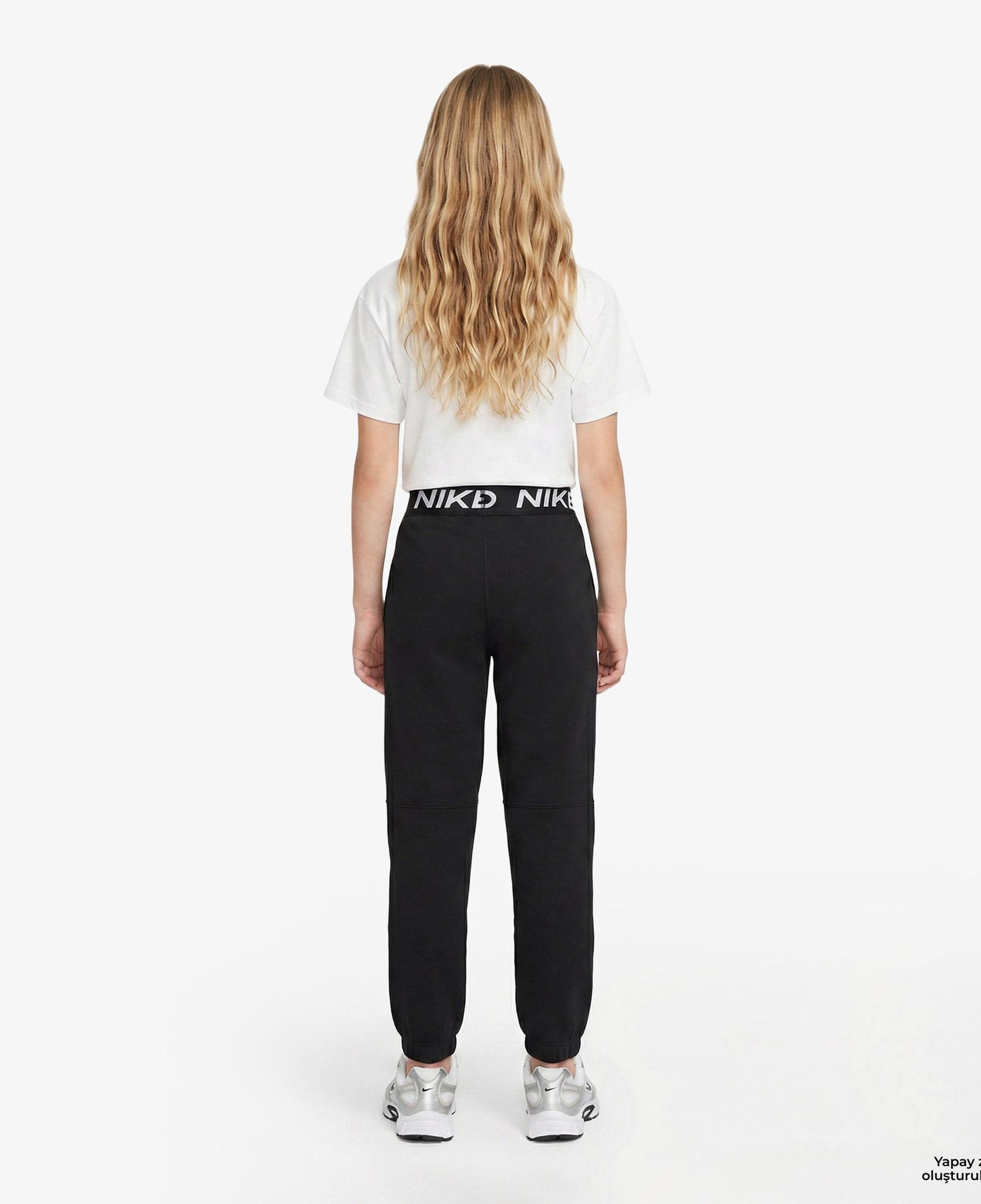 Nike Pro Dri-Fit Fleece Jogger Çocuk Siyah Eşofman Altı