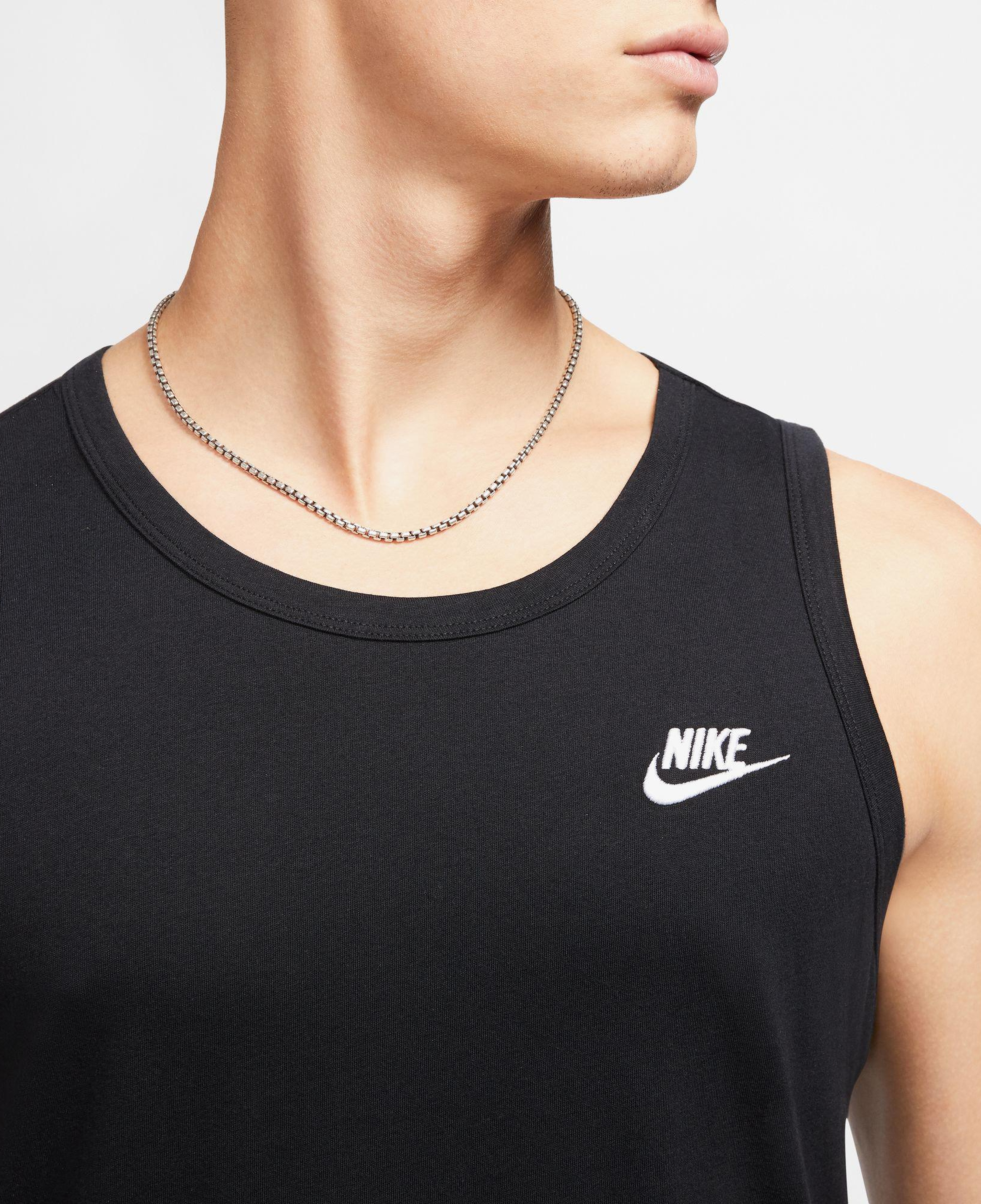 Nike Sportswear Club Erkek Siyah Kolsuz T-Shirt
