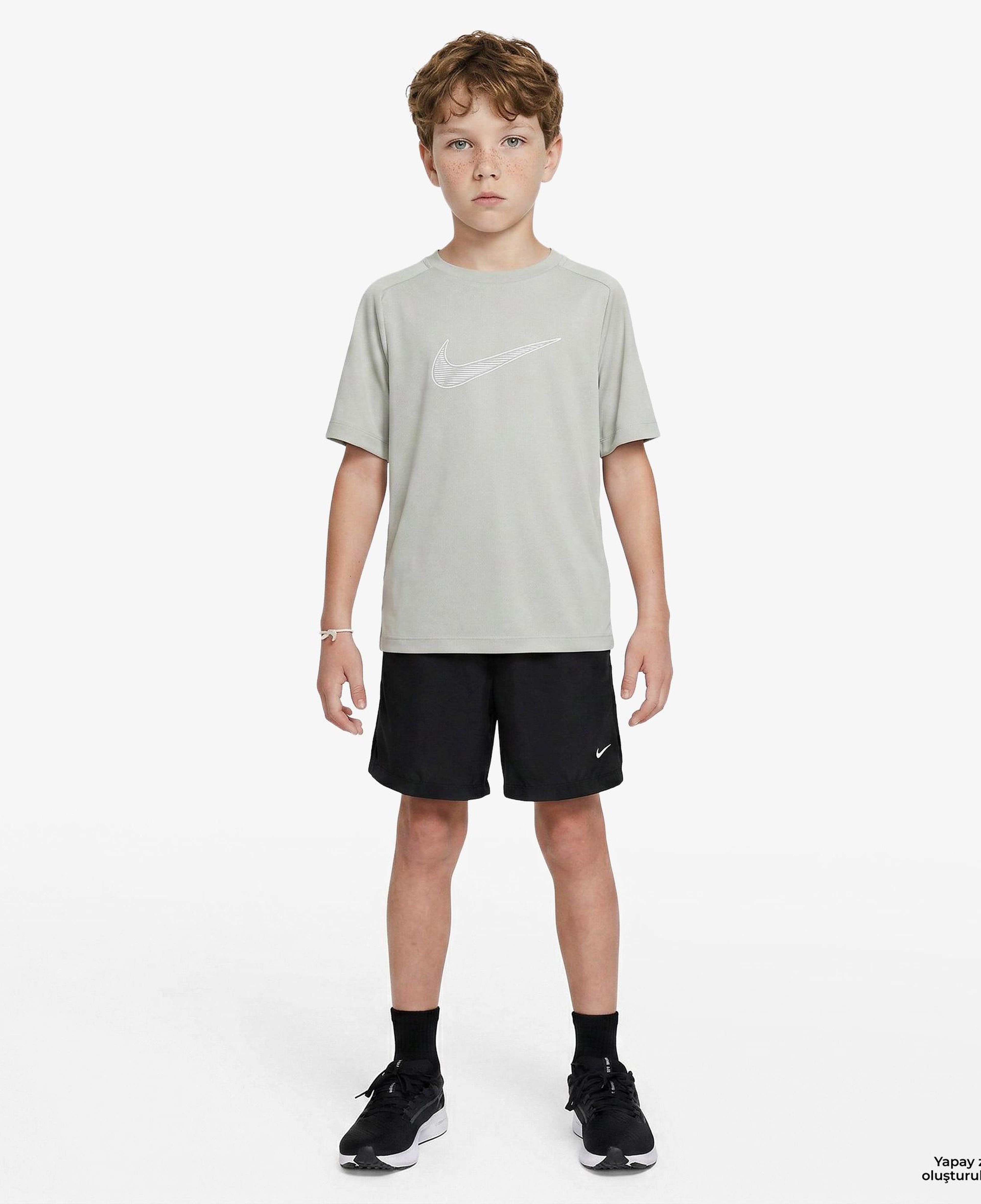 Nike Dri-Fit Multi Woven Çocuk Siyah Şort