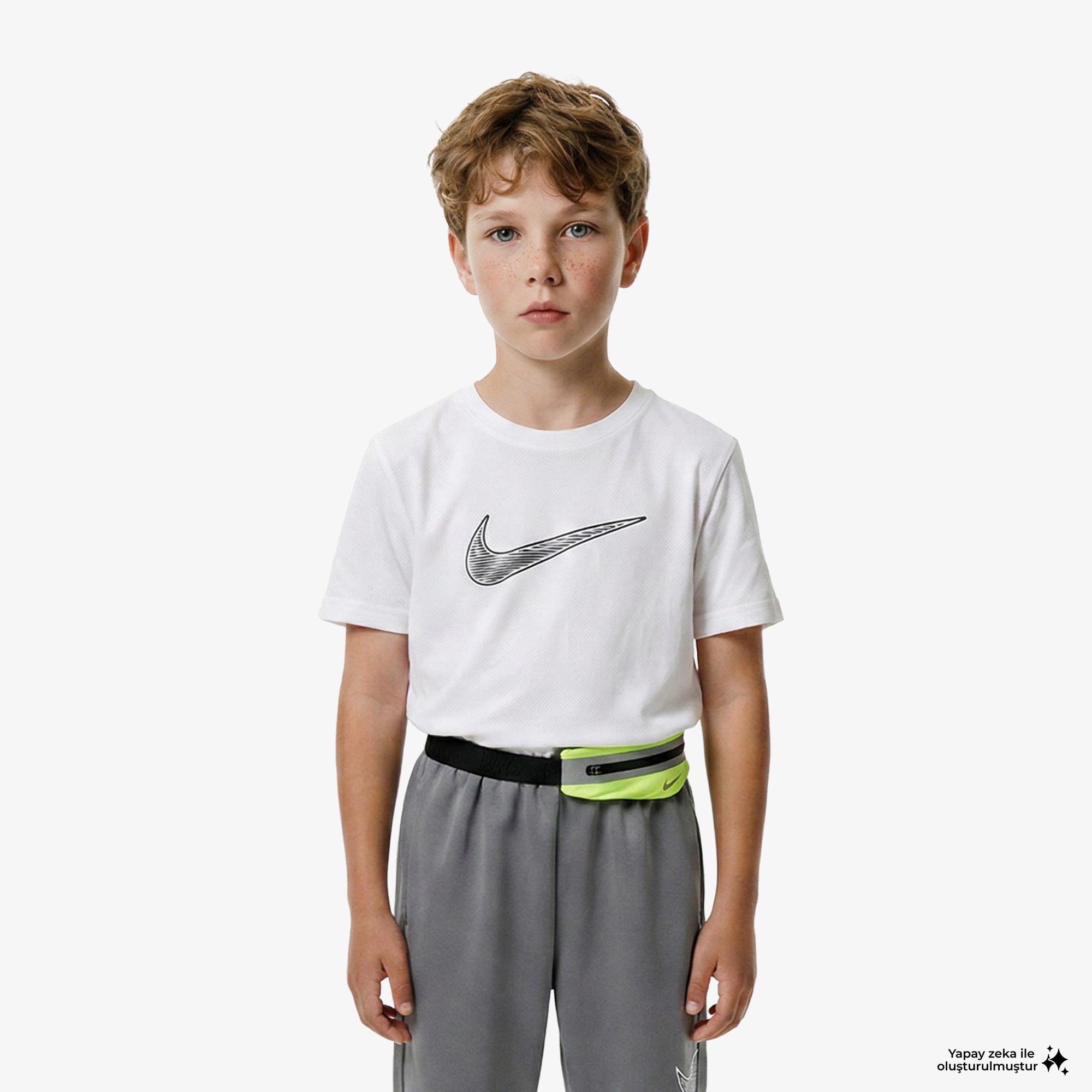 Nike Dri-Fit Multi Çocuk Beyaz T-Shirt