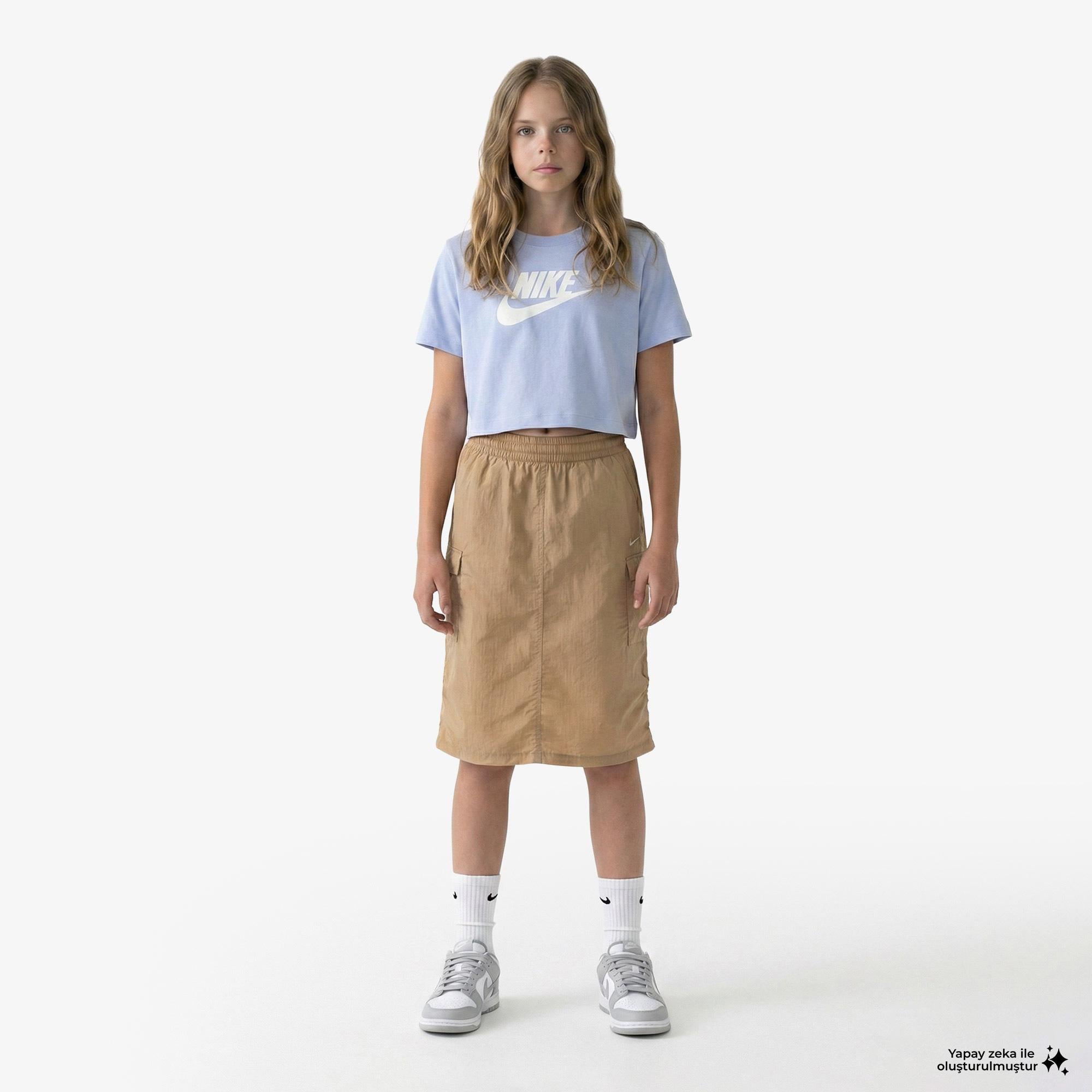 Nike Sportswear Futura Çocuk Lila Crop T-Shirt