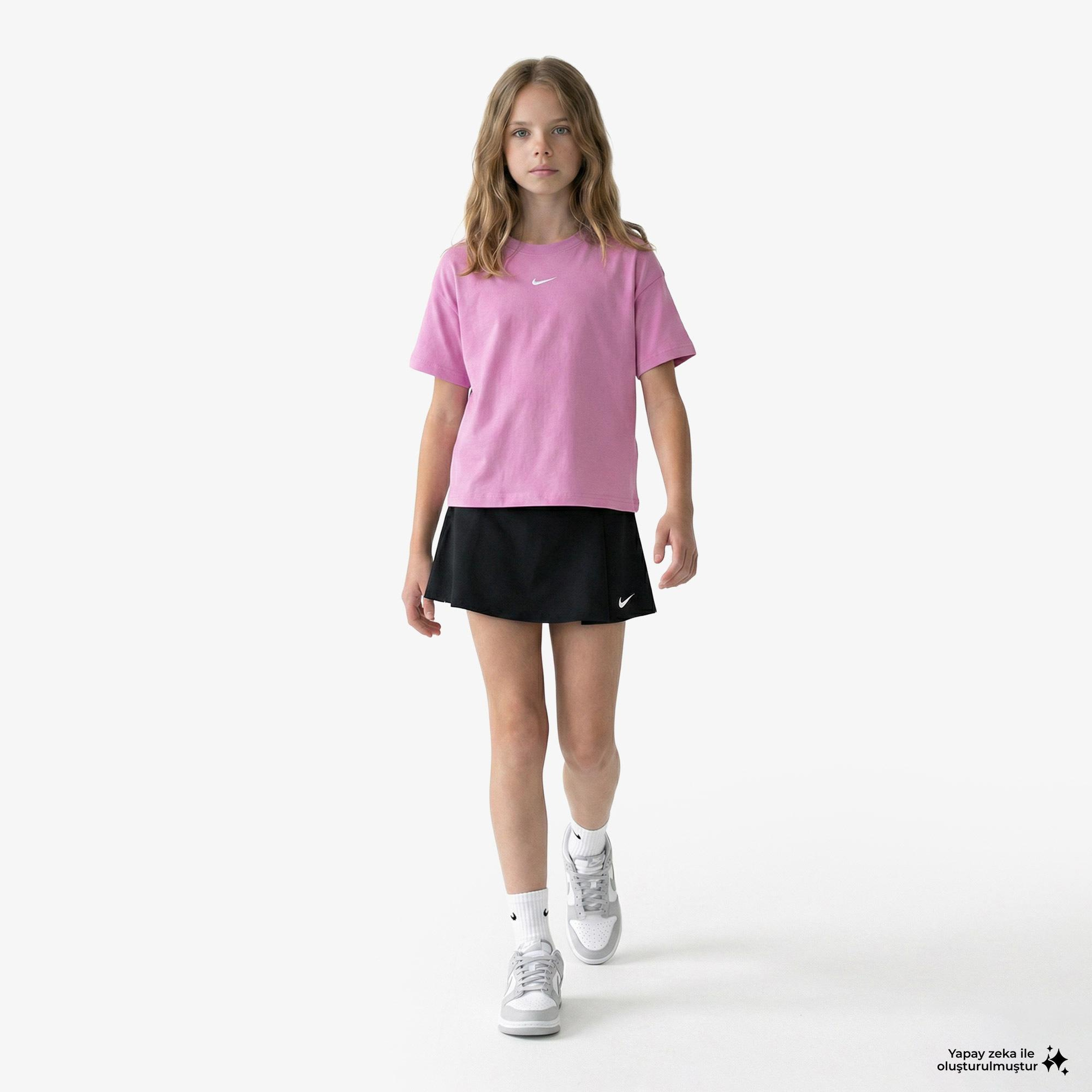 Nike Sportswear Essential Çocuk Pembe T-Shirt