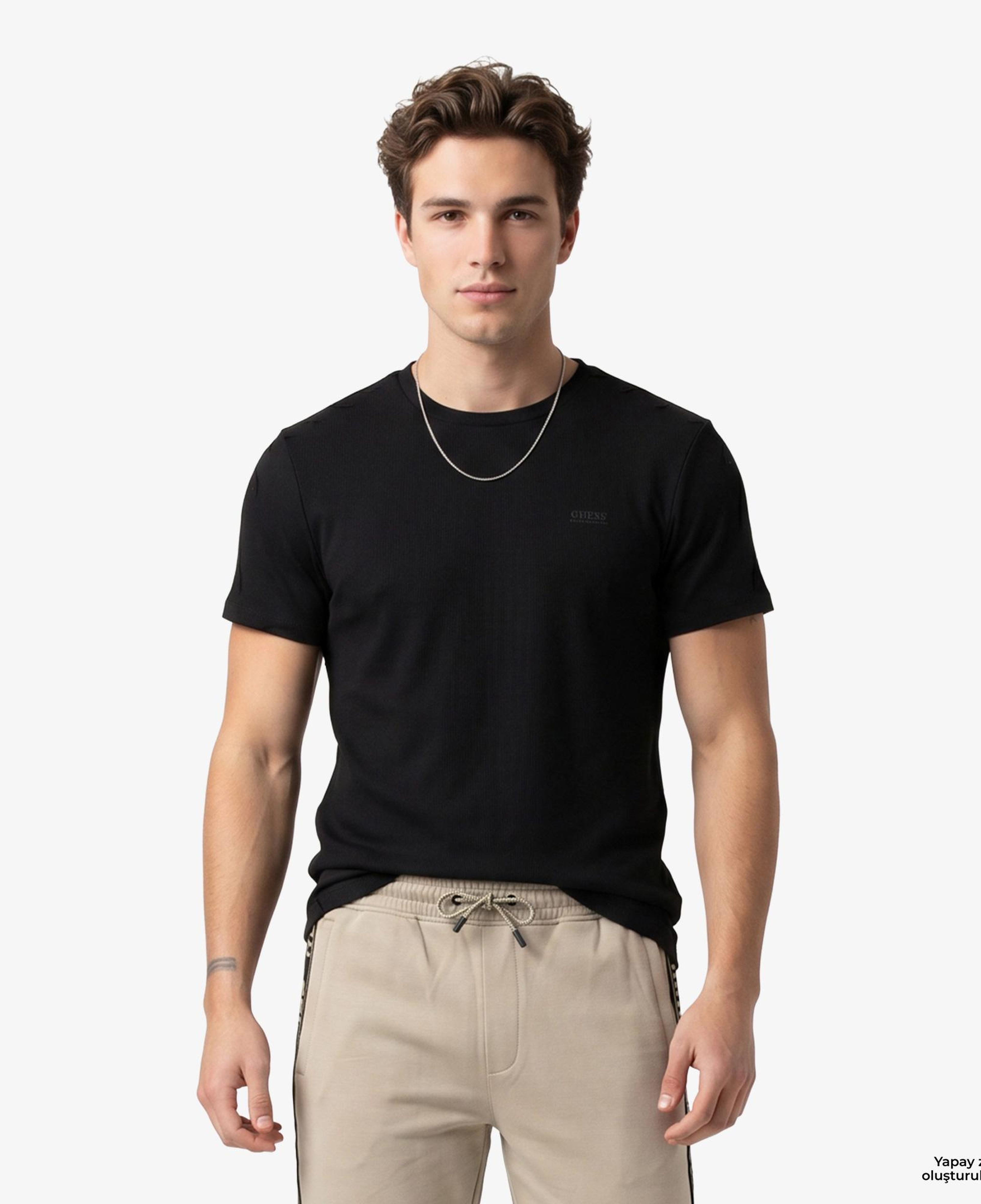 Guess Waffle Slim Fit Erkek Siyah T-Shirt