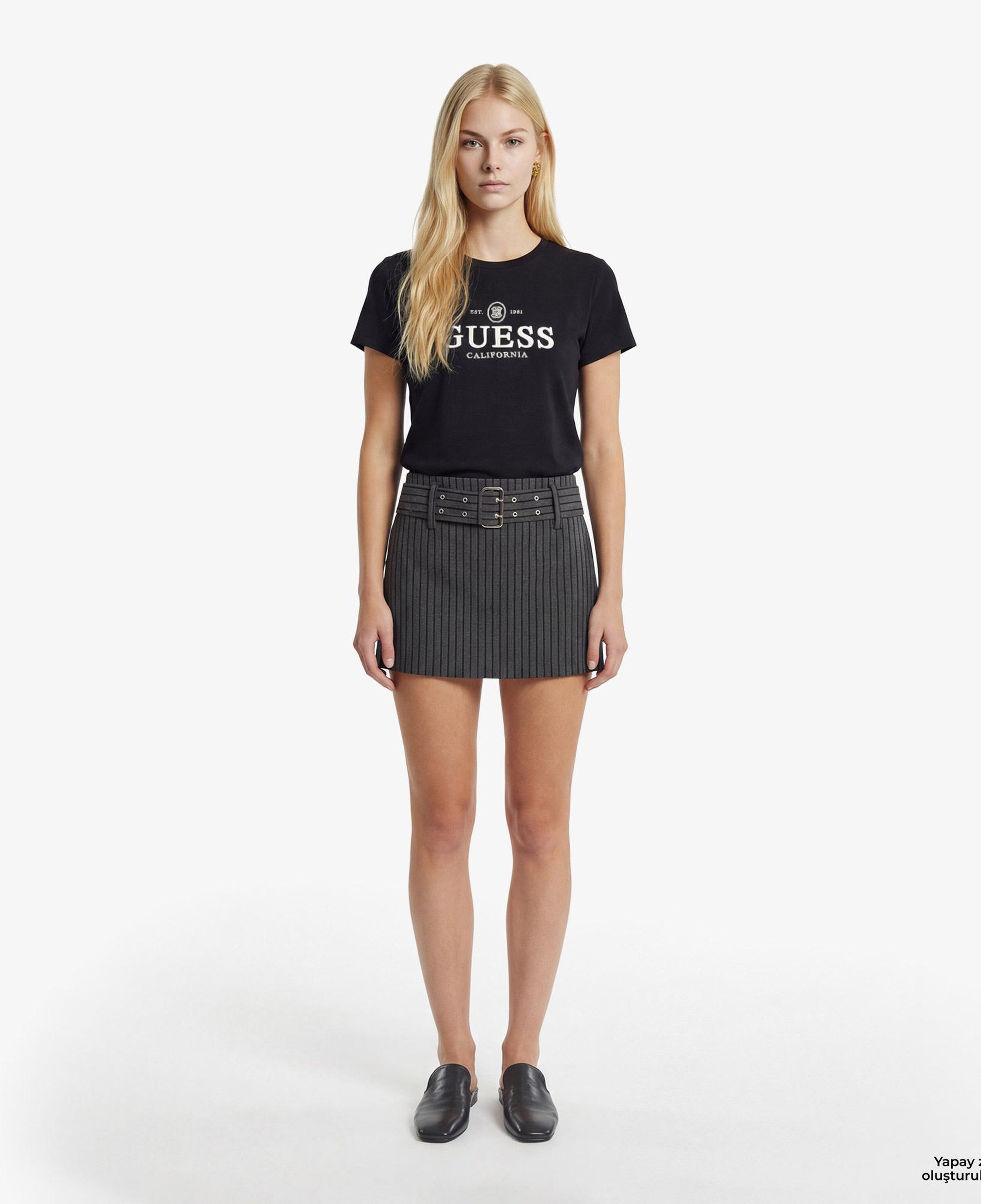 Guess Arabella Aktif Modal Karışımlı Slim Fit Kadın Siyah T-Shirt