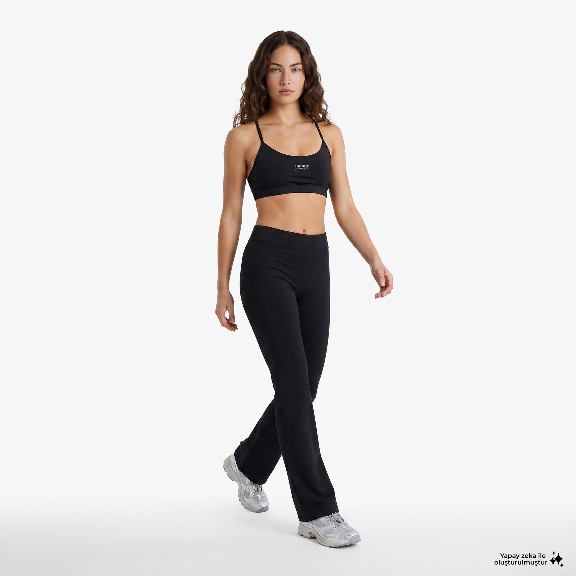 Tommy Hilfiger Body Essentials Kadın Siyah T-Shirt
