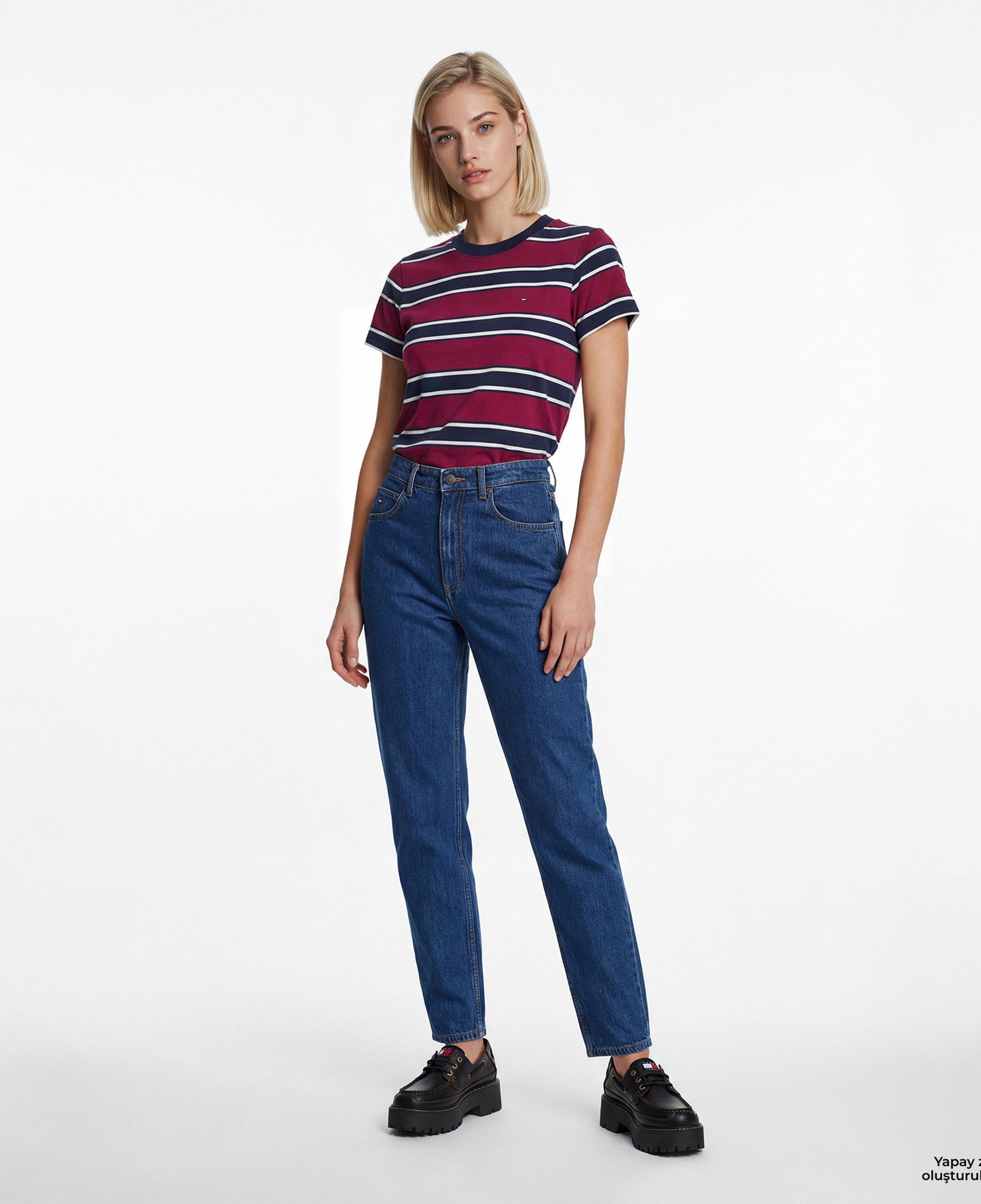 Tommy Hilfiger Denim Essentials Kadın Bordo T-Shirt