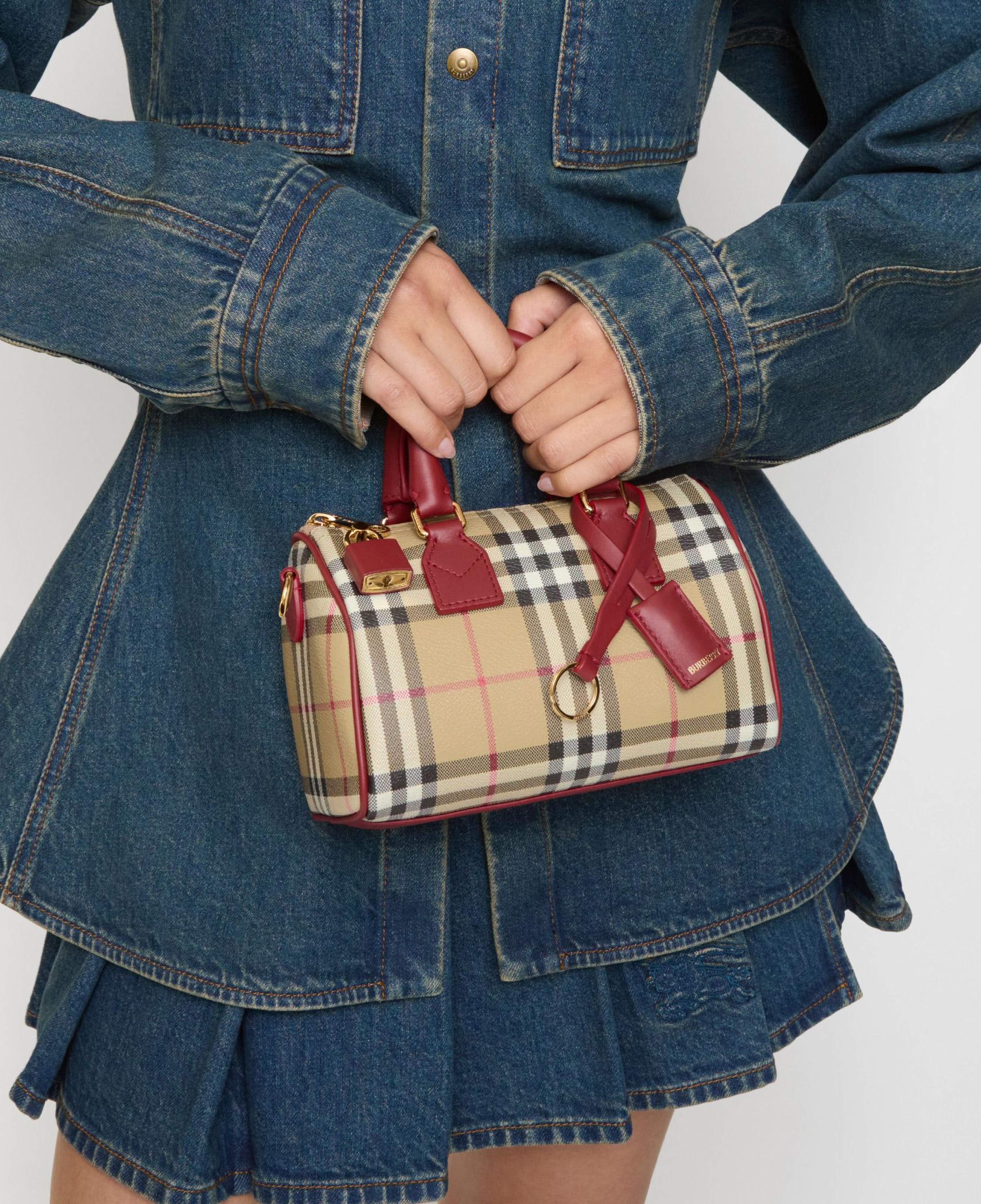 Burberry Bowlıng Kadın Bej El Çantası