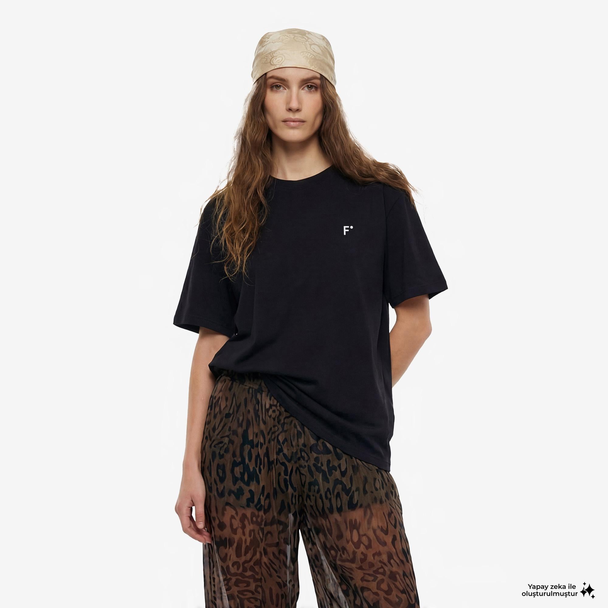 FashFed F İkonlu Unisex Siyah T-Shirt