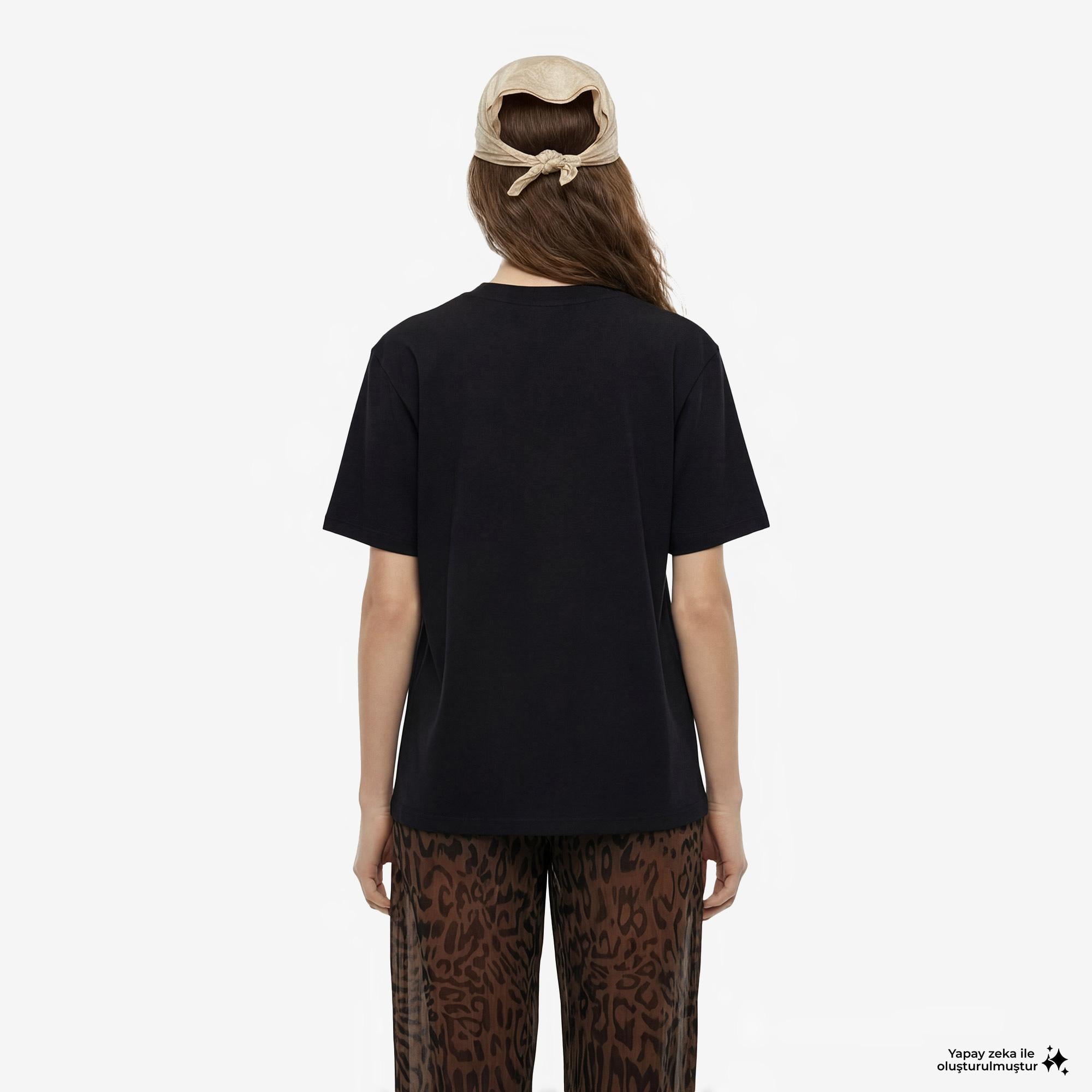 FashFed F İkonlu Unisex Siyah T-Shirt