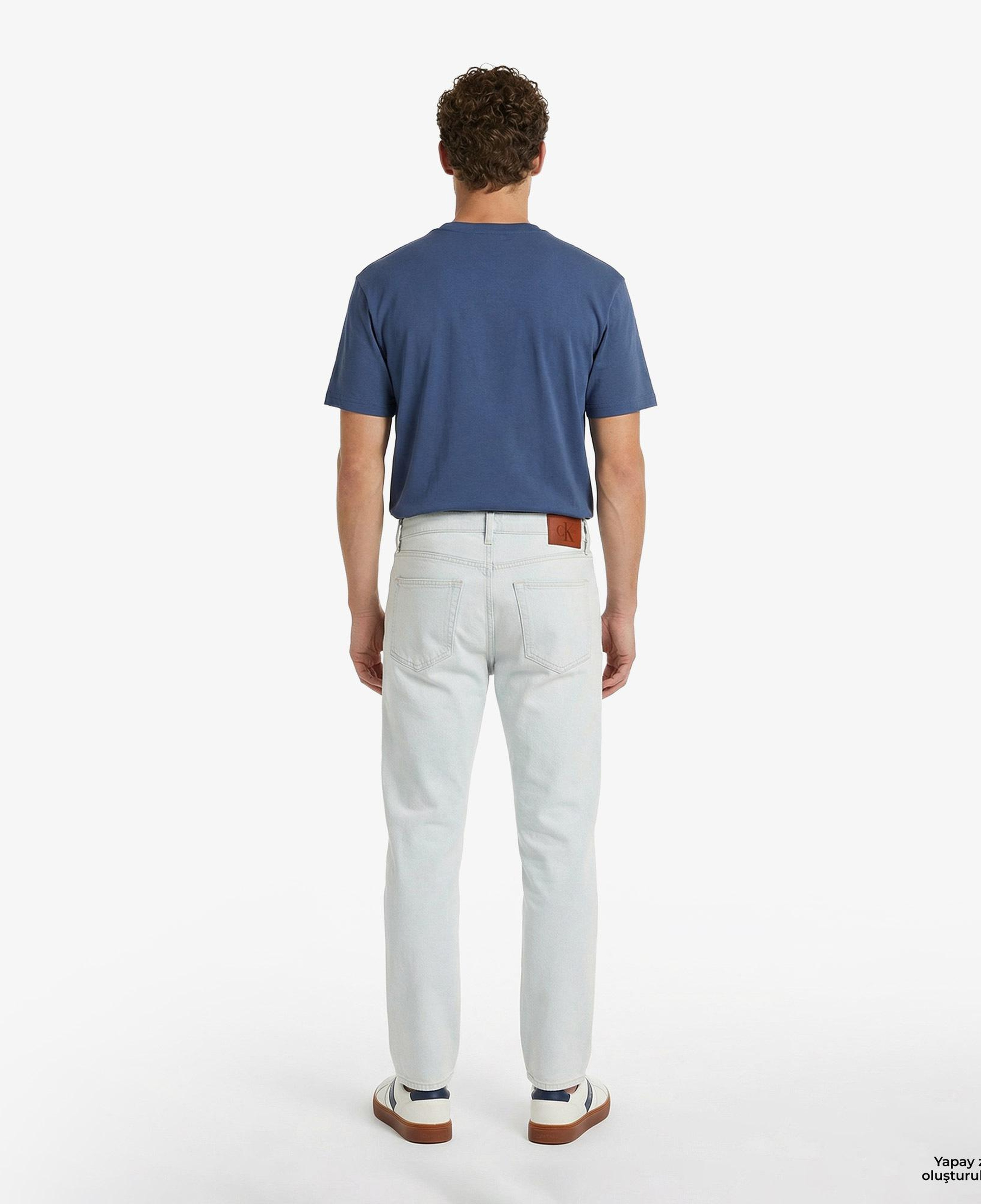 Calvin Klein Standard Straight Bleachout 205 Erkek Mavi Jean
