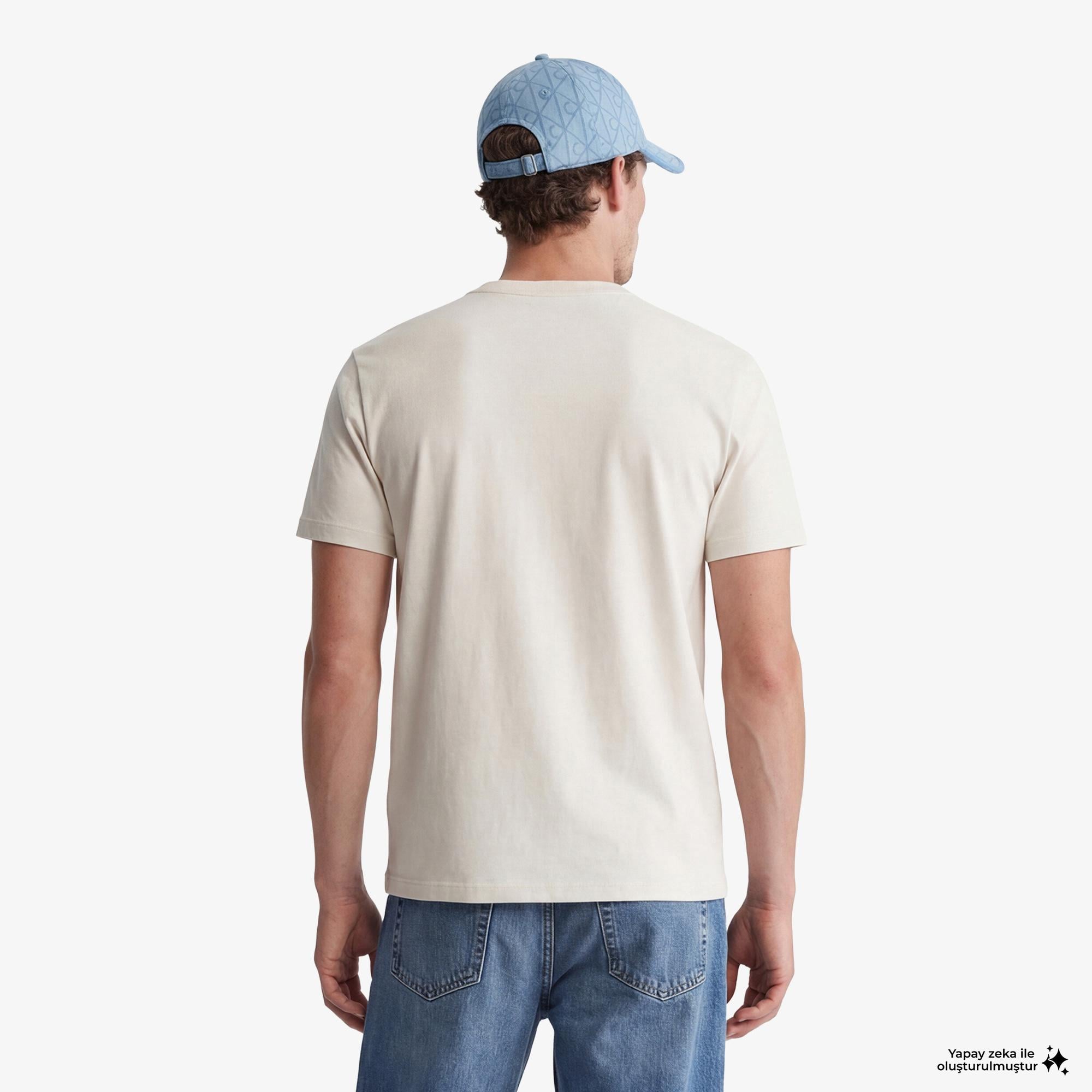 Calvin Klein 30S Grap Erkek Beyaz T-Shirt