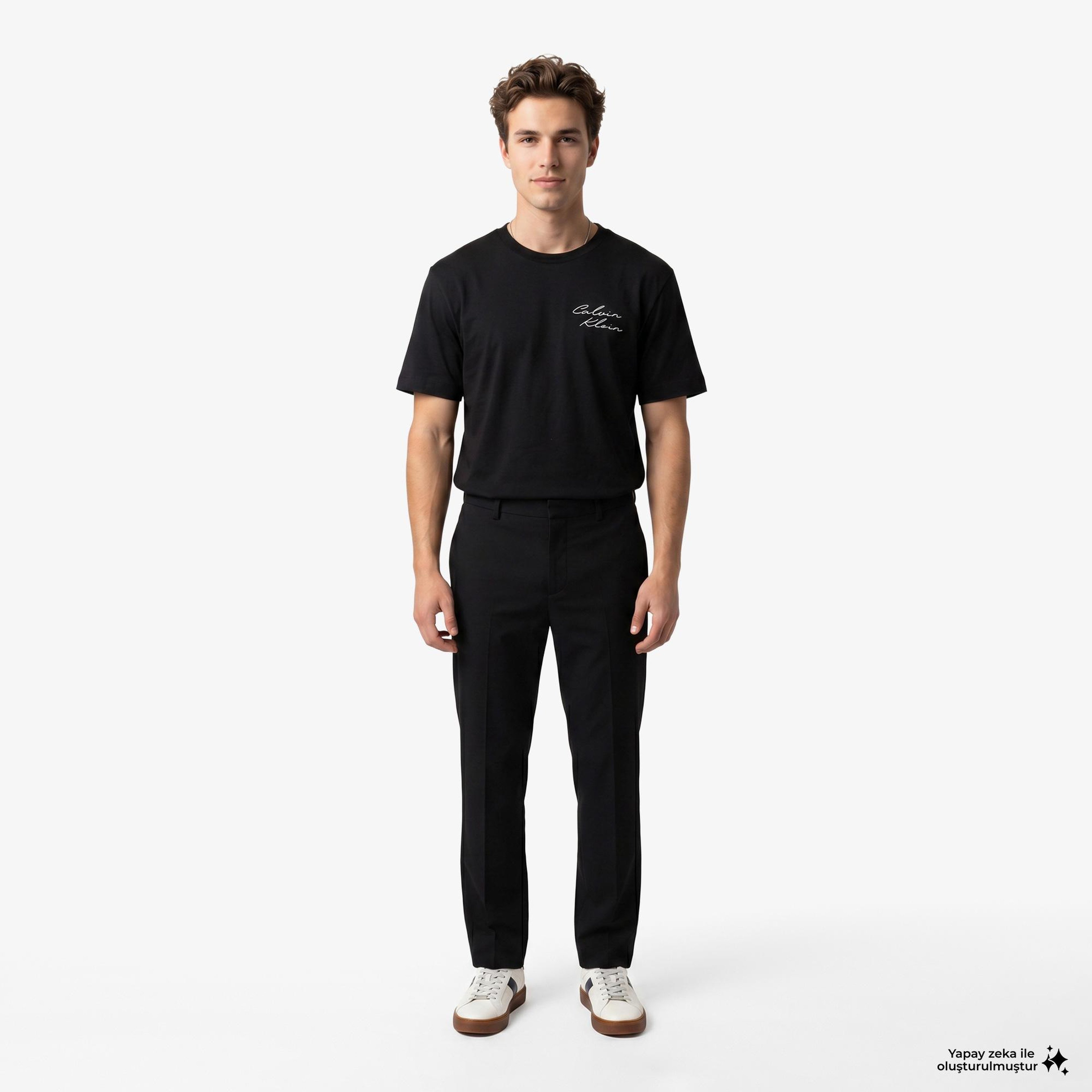 Calvin Klein April Graphic Seasonal Erkek Siyah T-Shirt