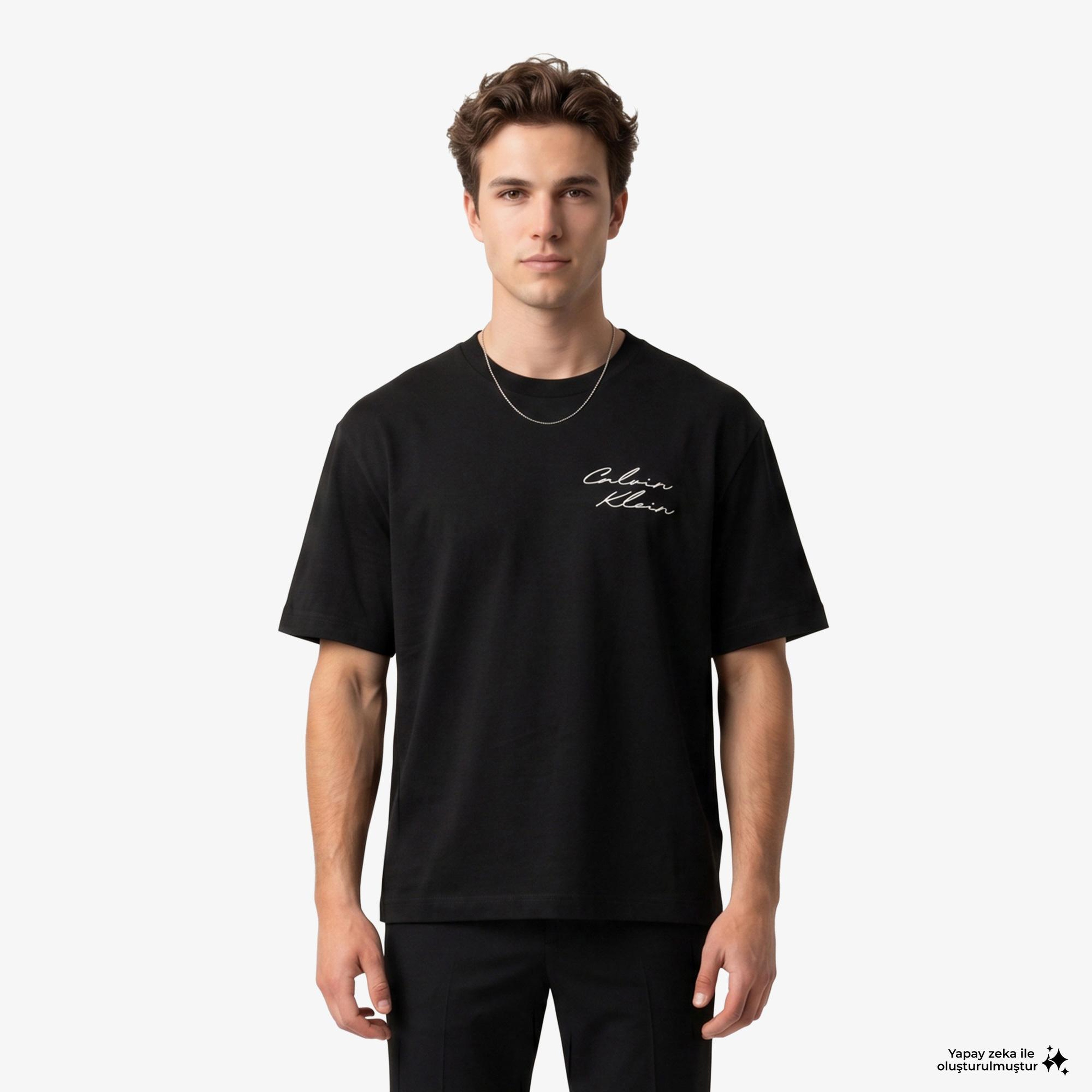 Calvin Klein April Graphic Seasonal Erkek Siyah T-Shirt