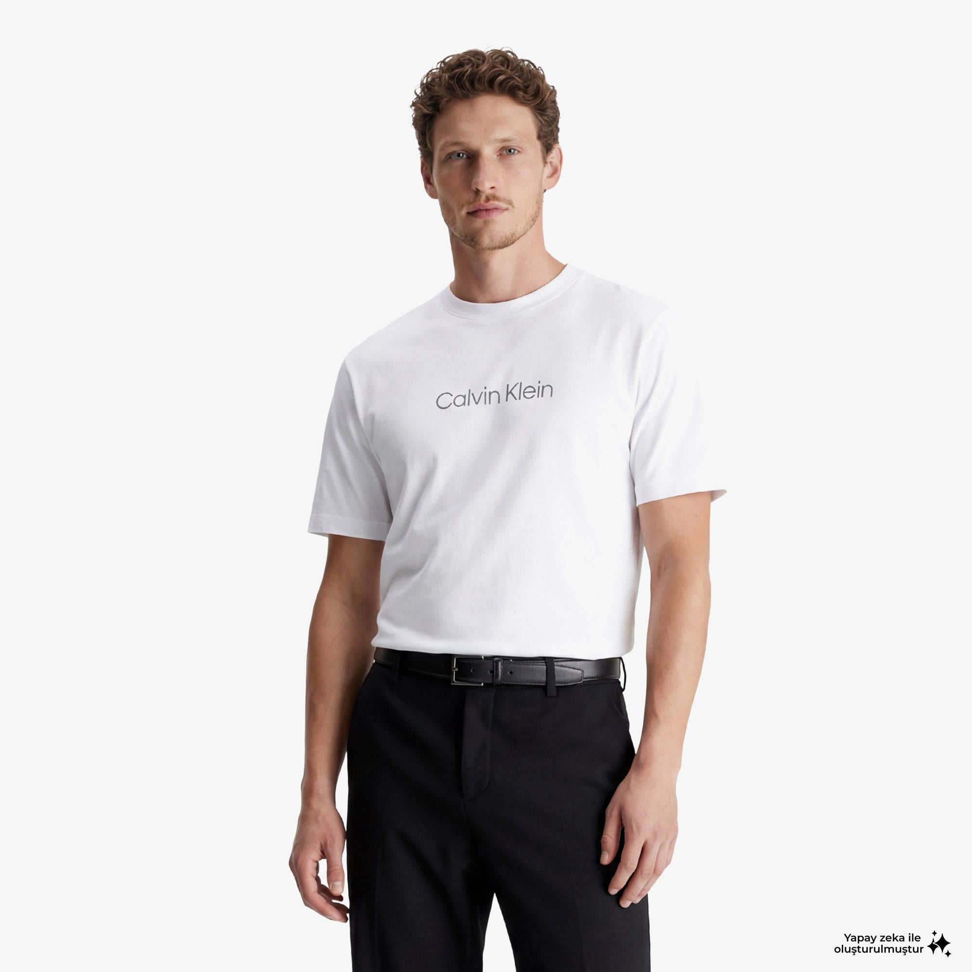 Calvin Klein Relaxed Standard Logo Crewnk Erkek Beyaz T-Shirt