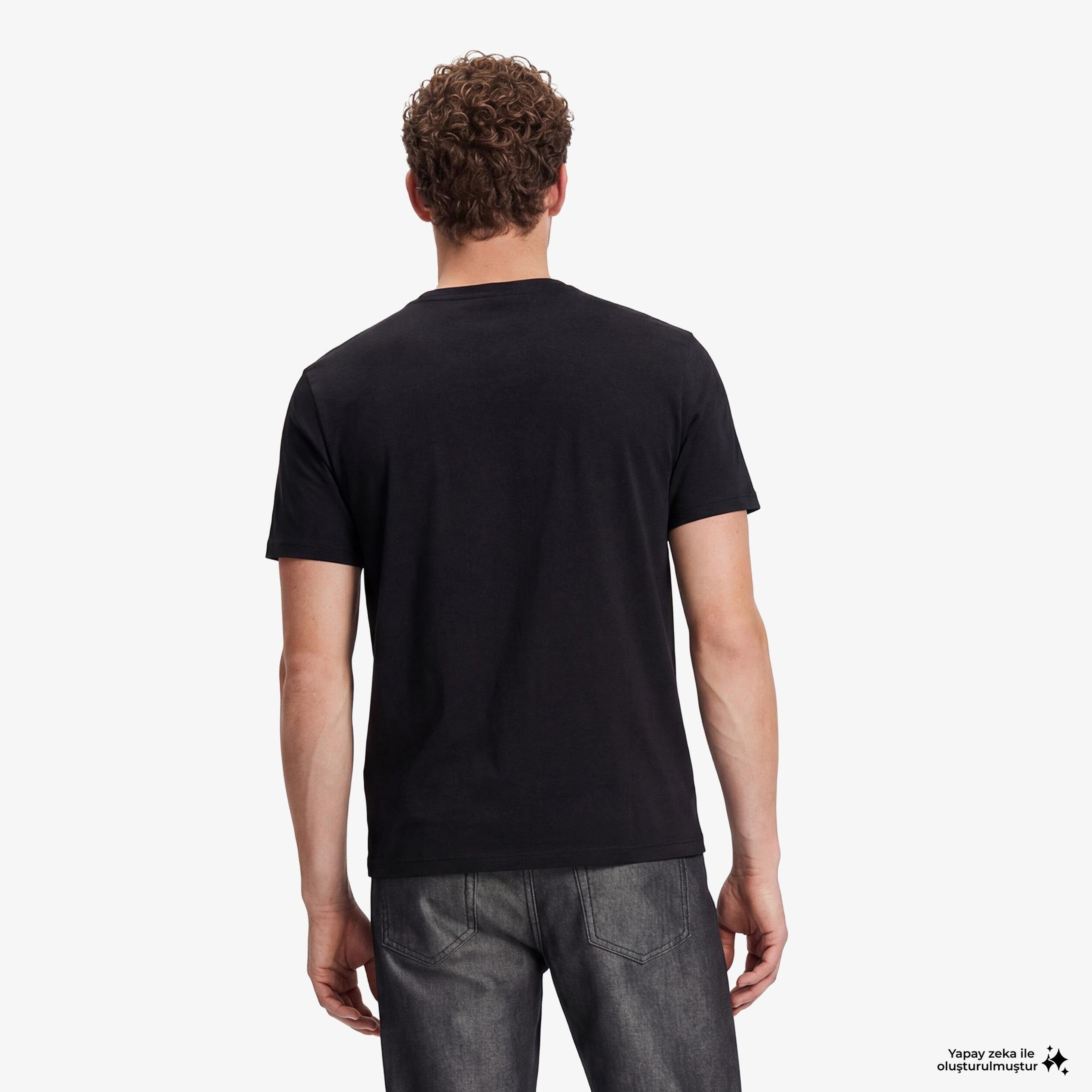 Calvin Klein 30S Grap Erkek Siyah T-Shirt