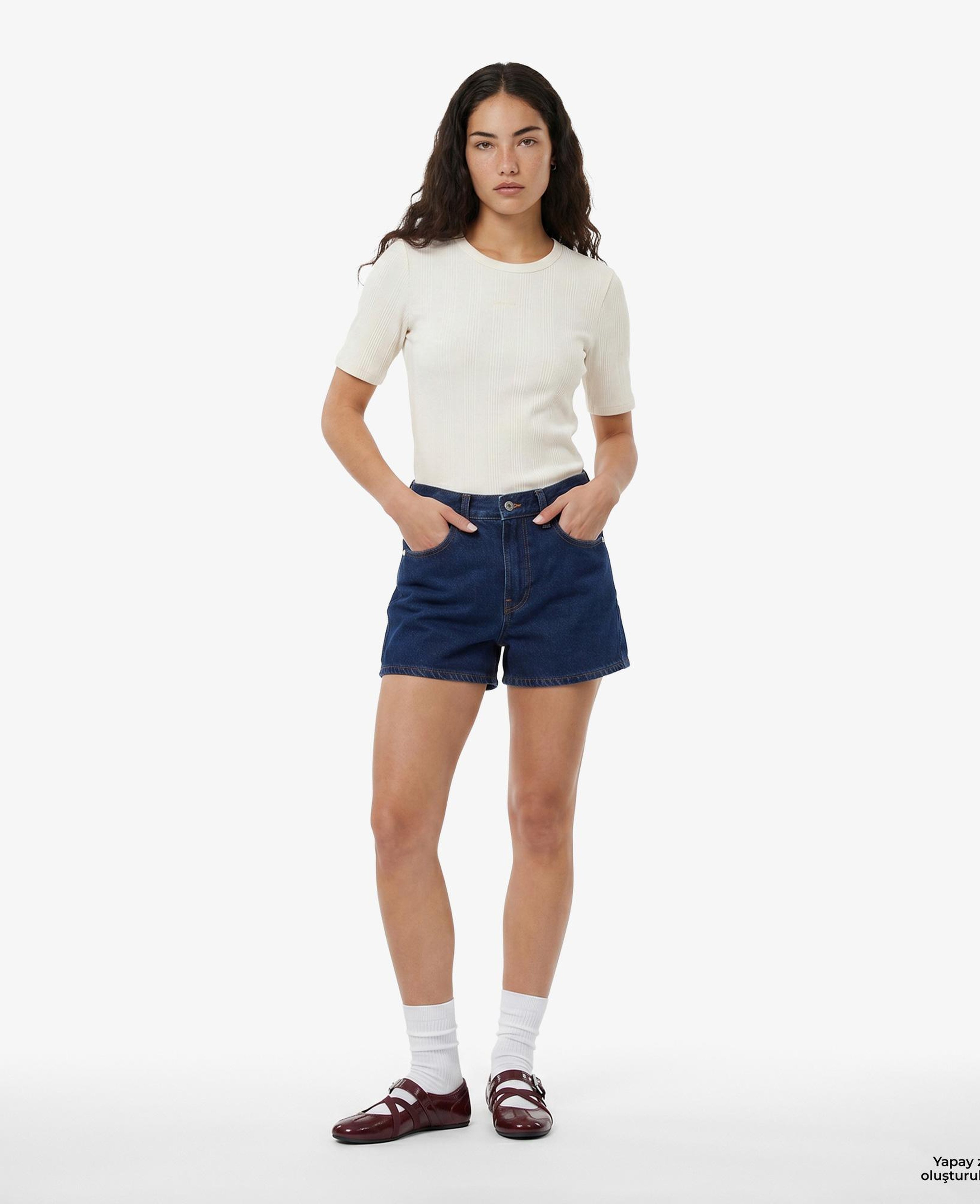 Calvin Klein Varigated Nano Logo Cneck Kadın Beyaz T-Shirt