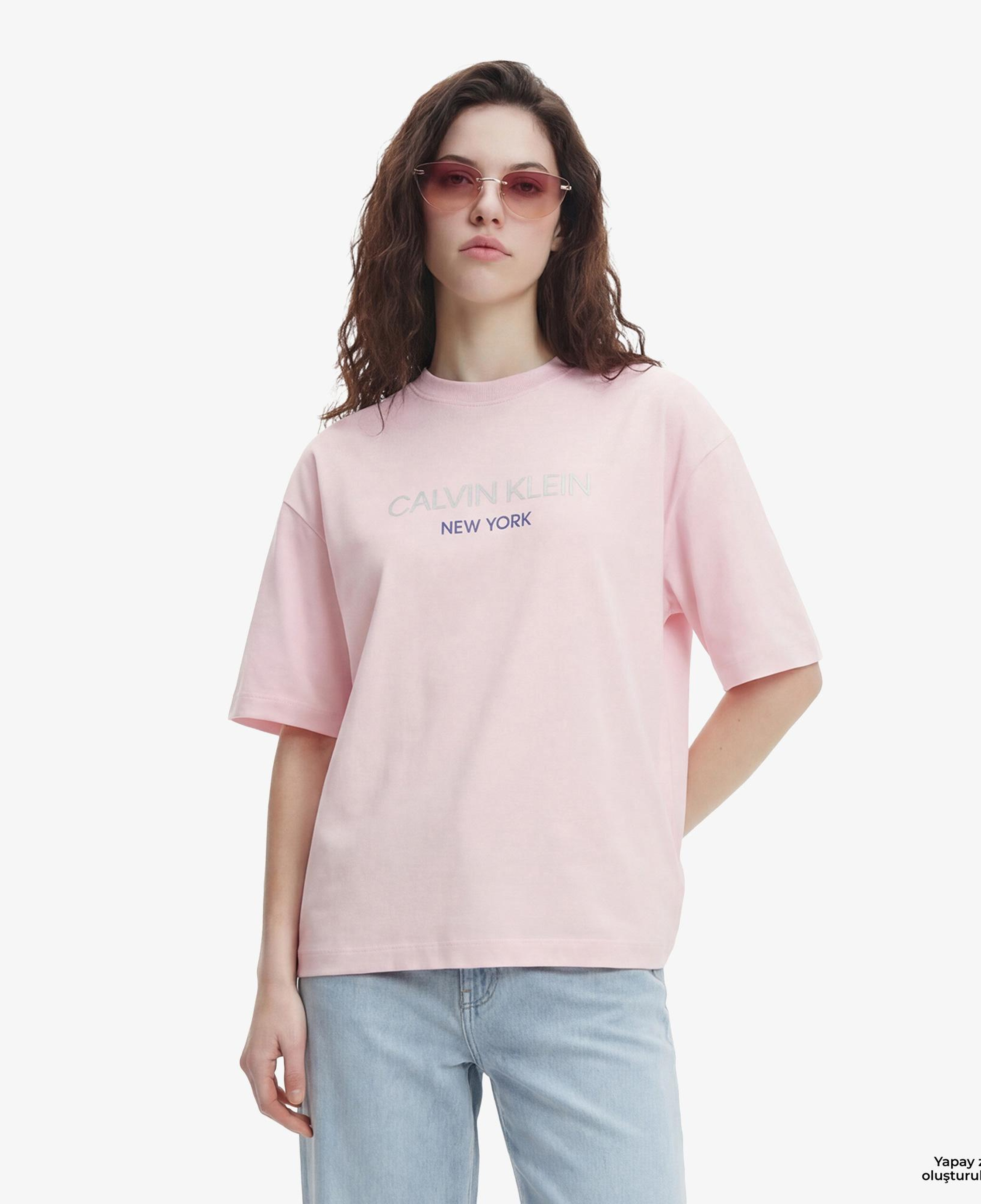 Calvin Klein Relaxed Sequin Logo Kadın Pembe T-Shirt