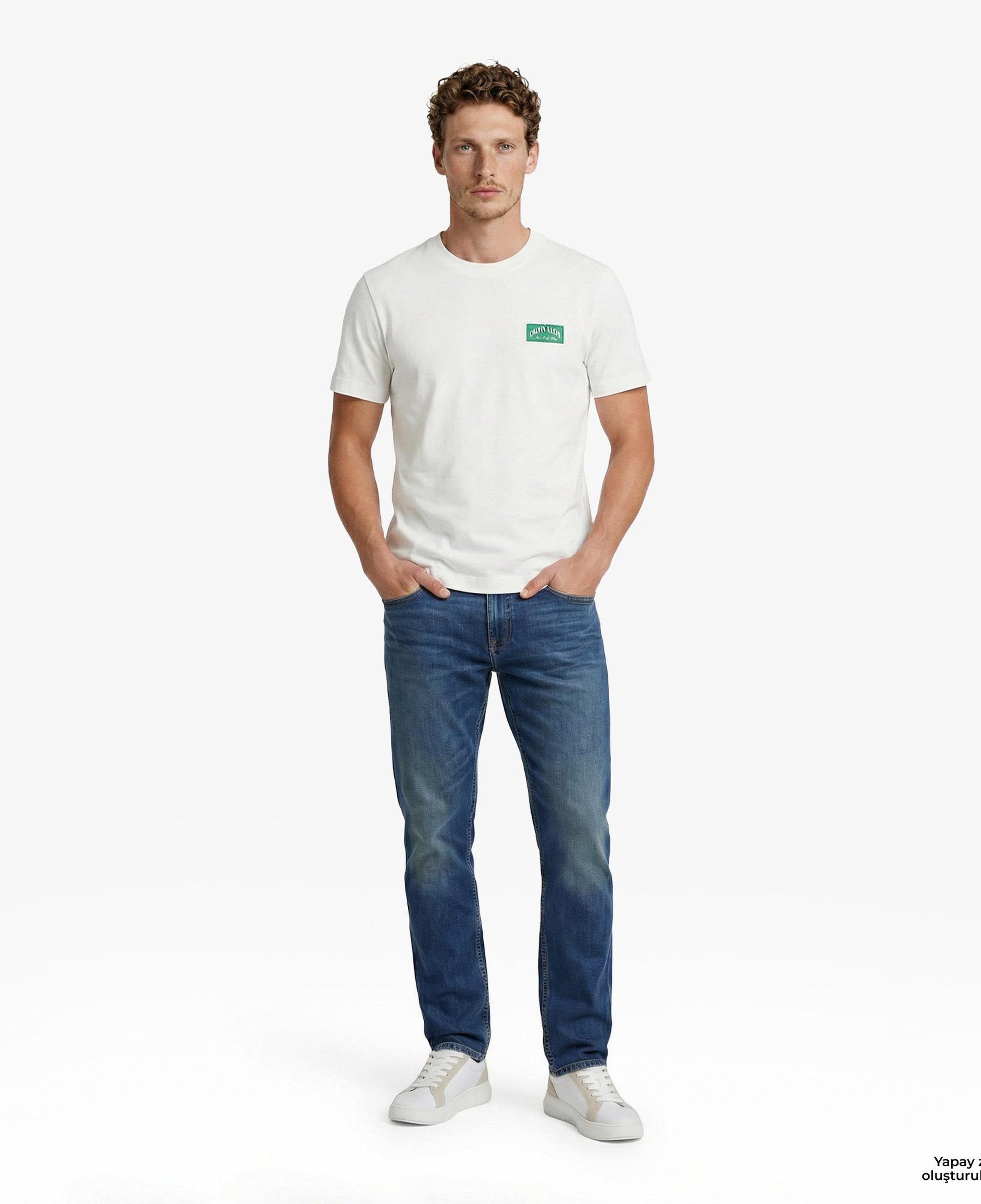Calvin Klein 20S Easy Collegiate Badge Erkek Beyaz T-Shirt
