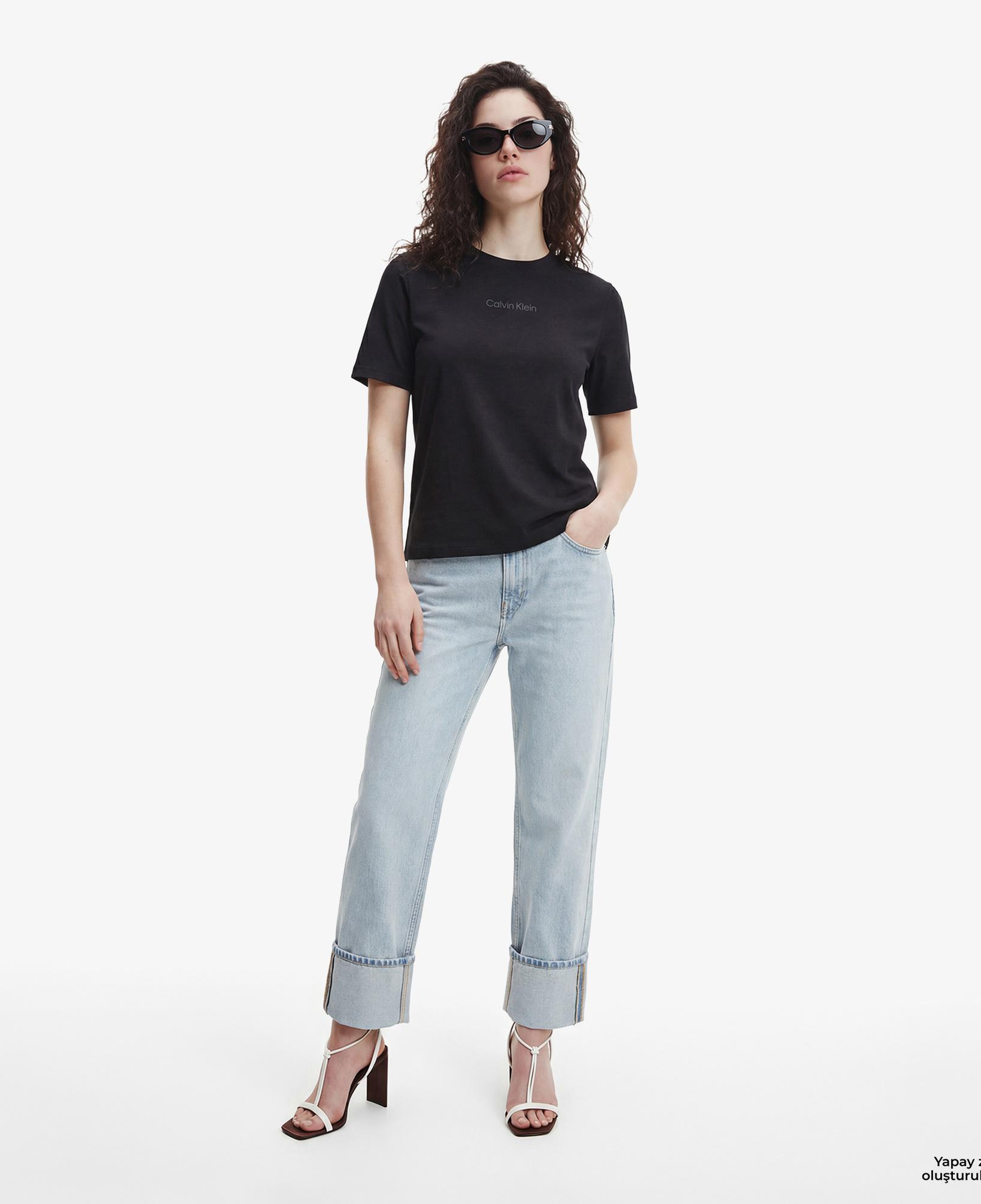 Calvin Klein Classic 20S Logo Grap Kadın Siyah T-Shirt