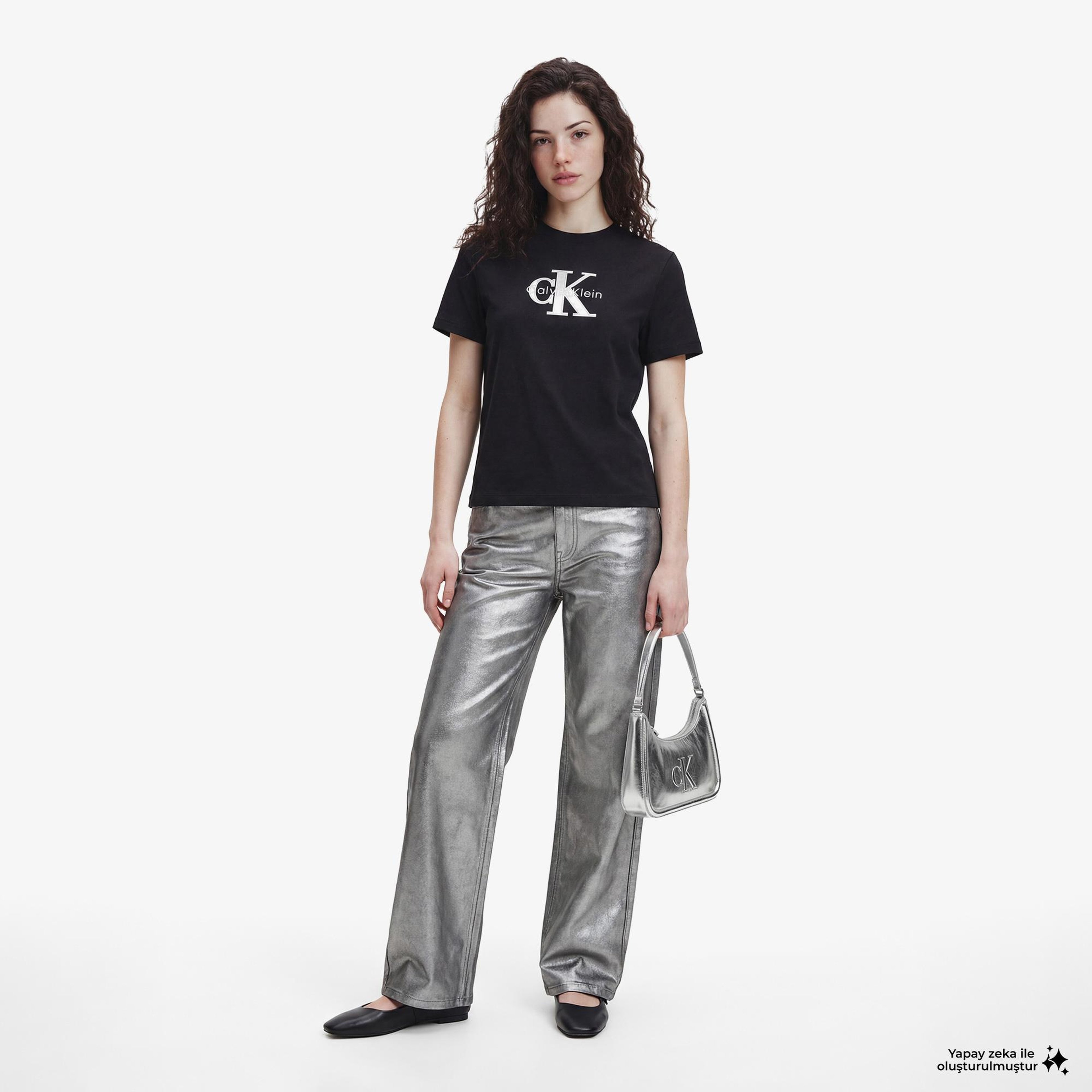 Calvin Klein Classic Monologo Metallic Kadın Siyah T-Shirt