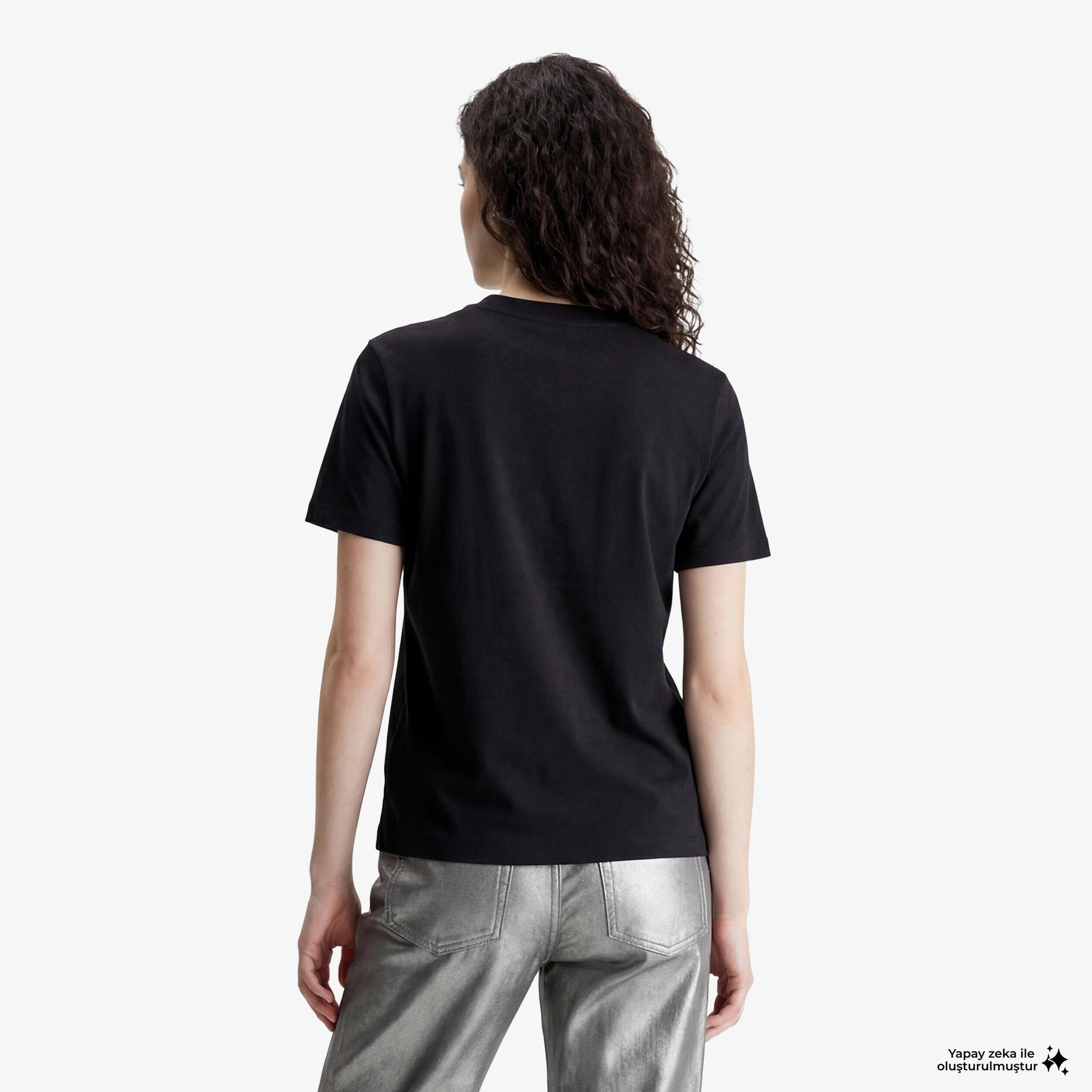 Calvin Klein Classic Monologo Metallic Kadın Siyah T-Shirt