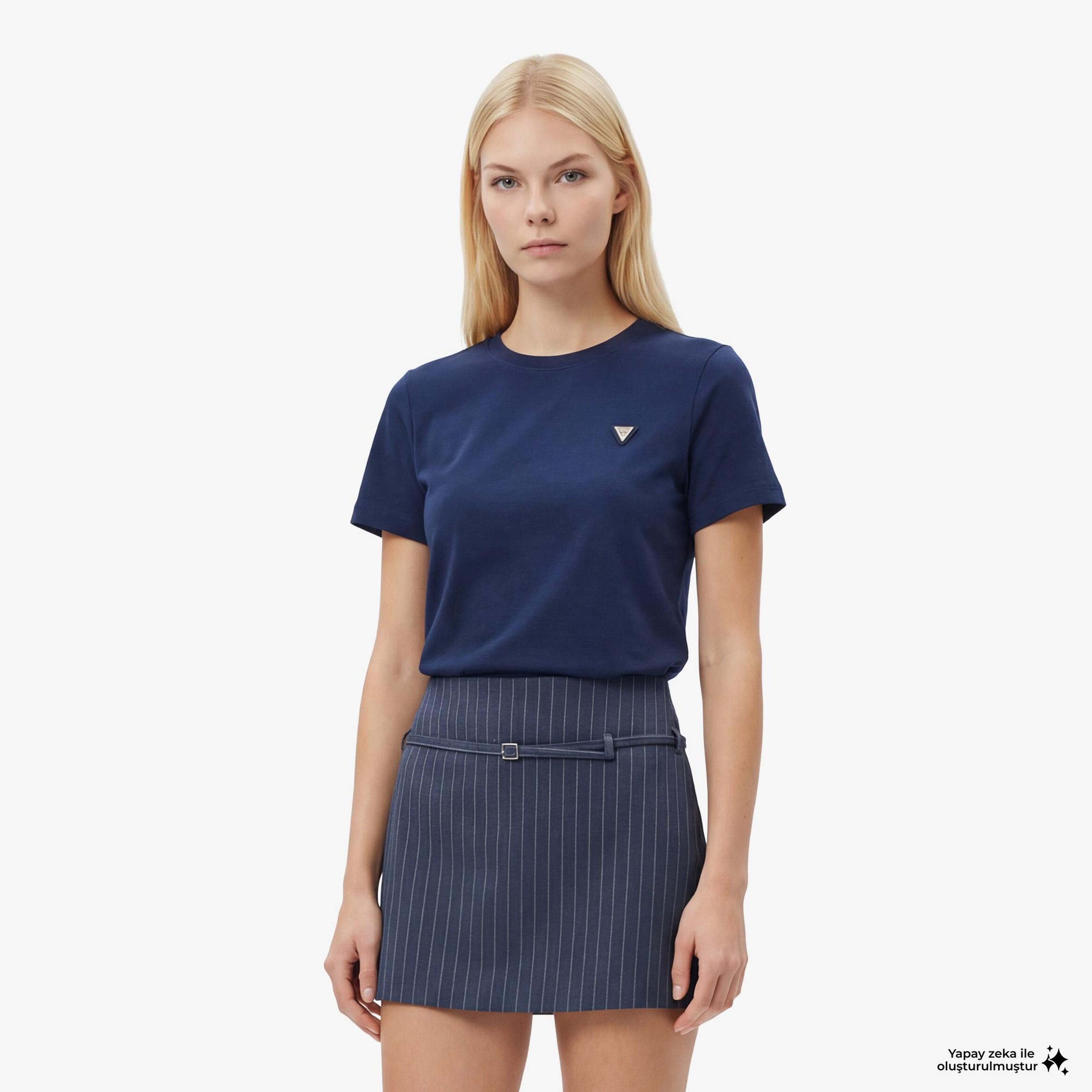 Guess Sonia Aktif Modal Karışımlı Slim Fit Kadın Mavi T-Shirt