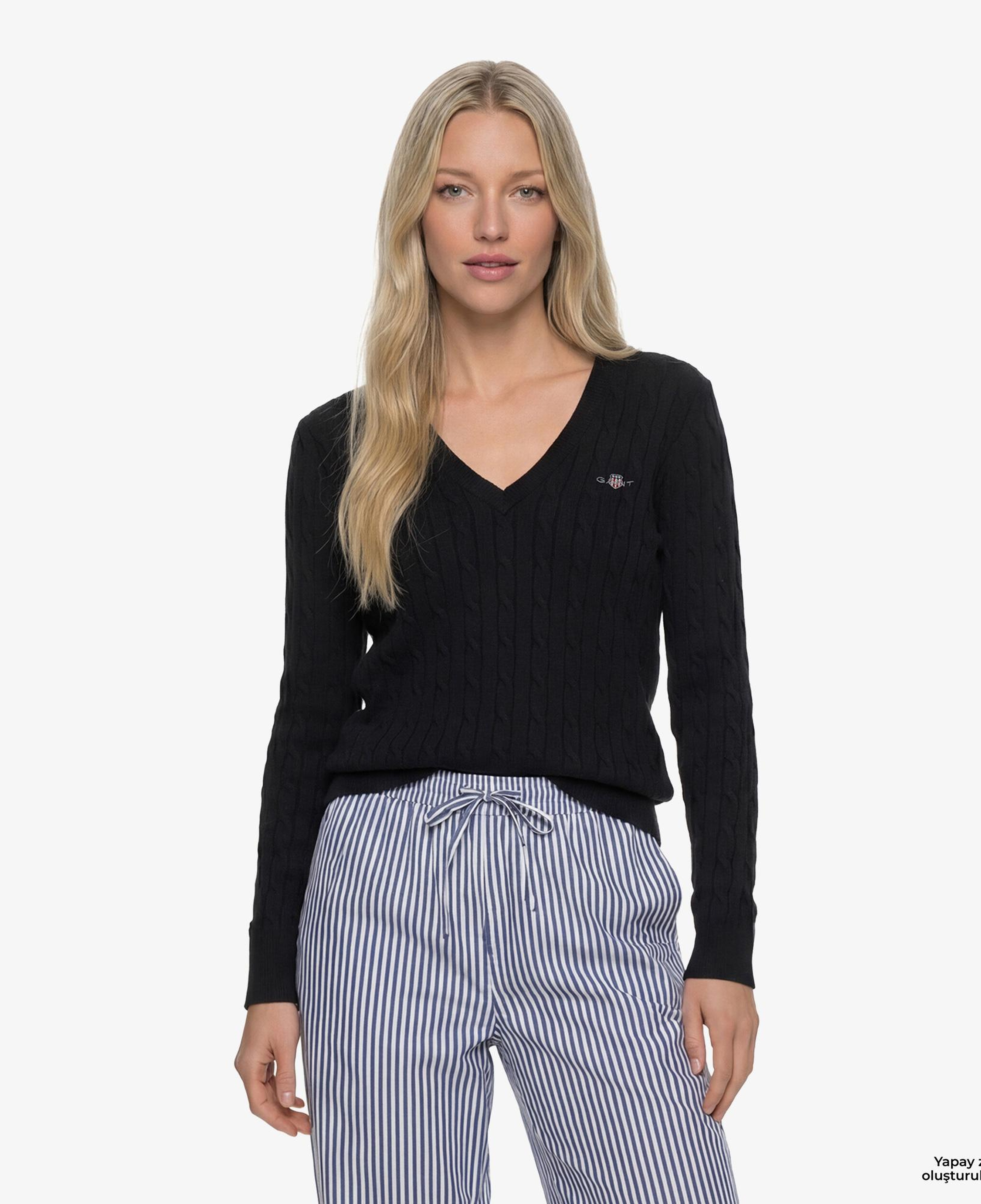 GANT Kadın Siyah Slim Fit V Yaka Kazak