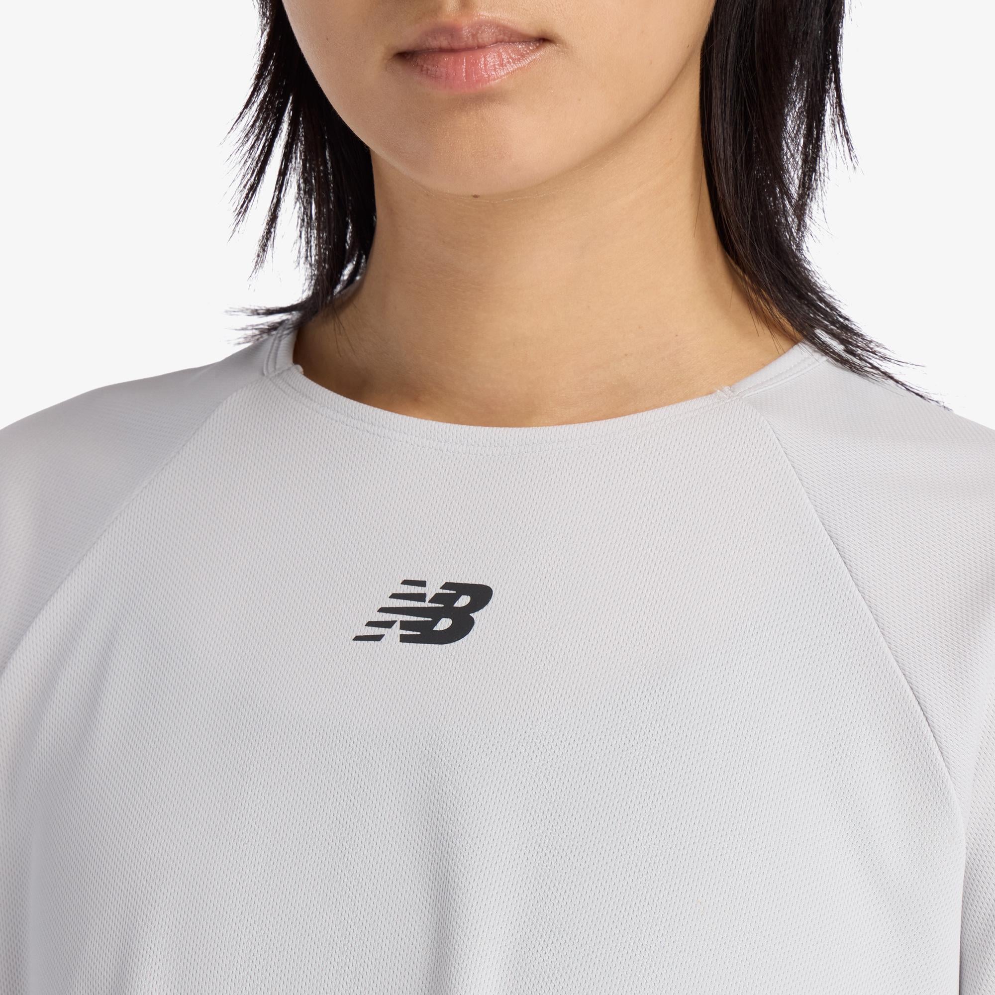 New Balance Fast Days Kadın Gri T-Shirt