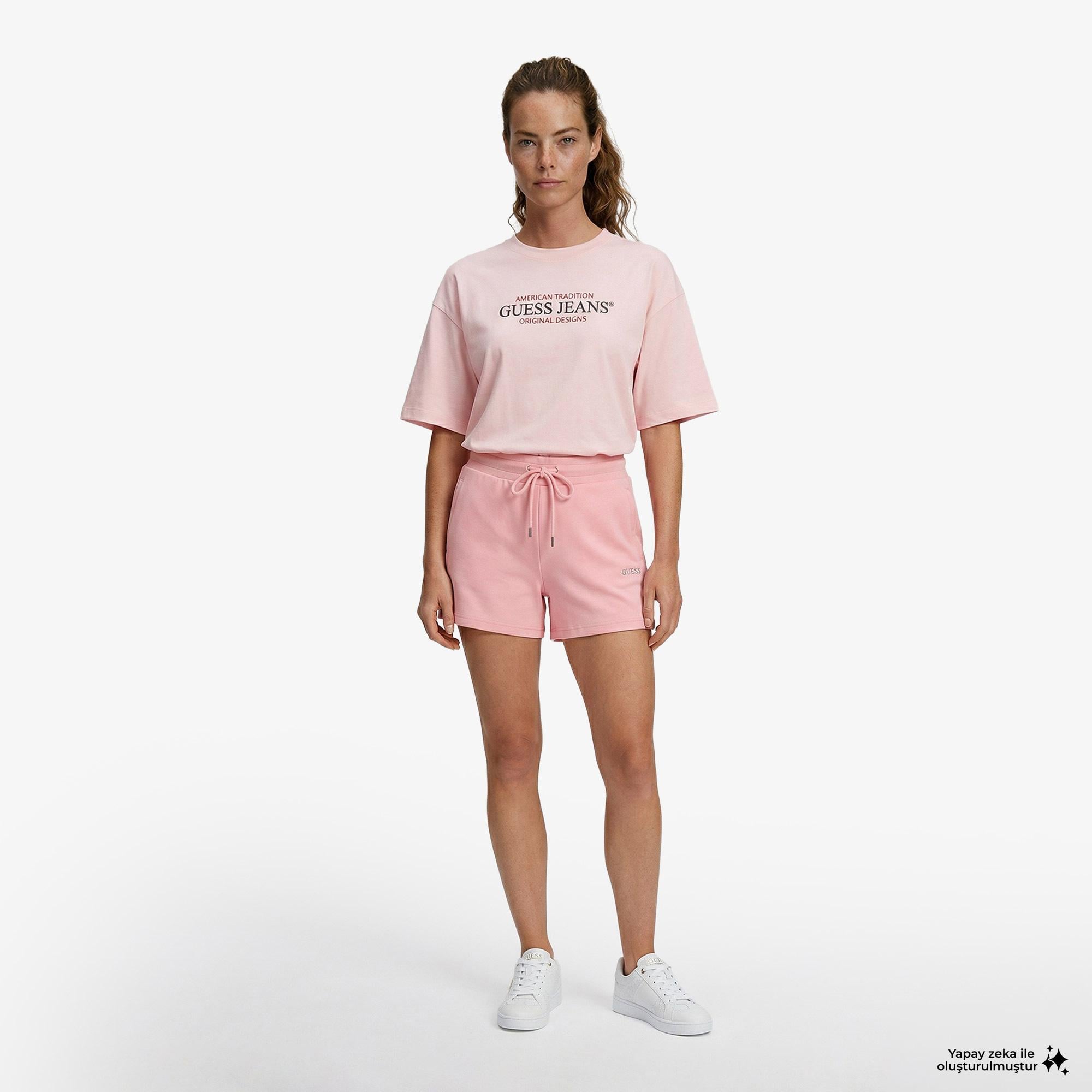 Guess Nat Aktif Scuba Regular Fit Kadın Pembe Şort