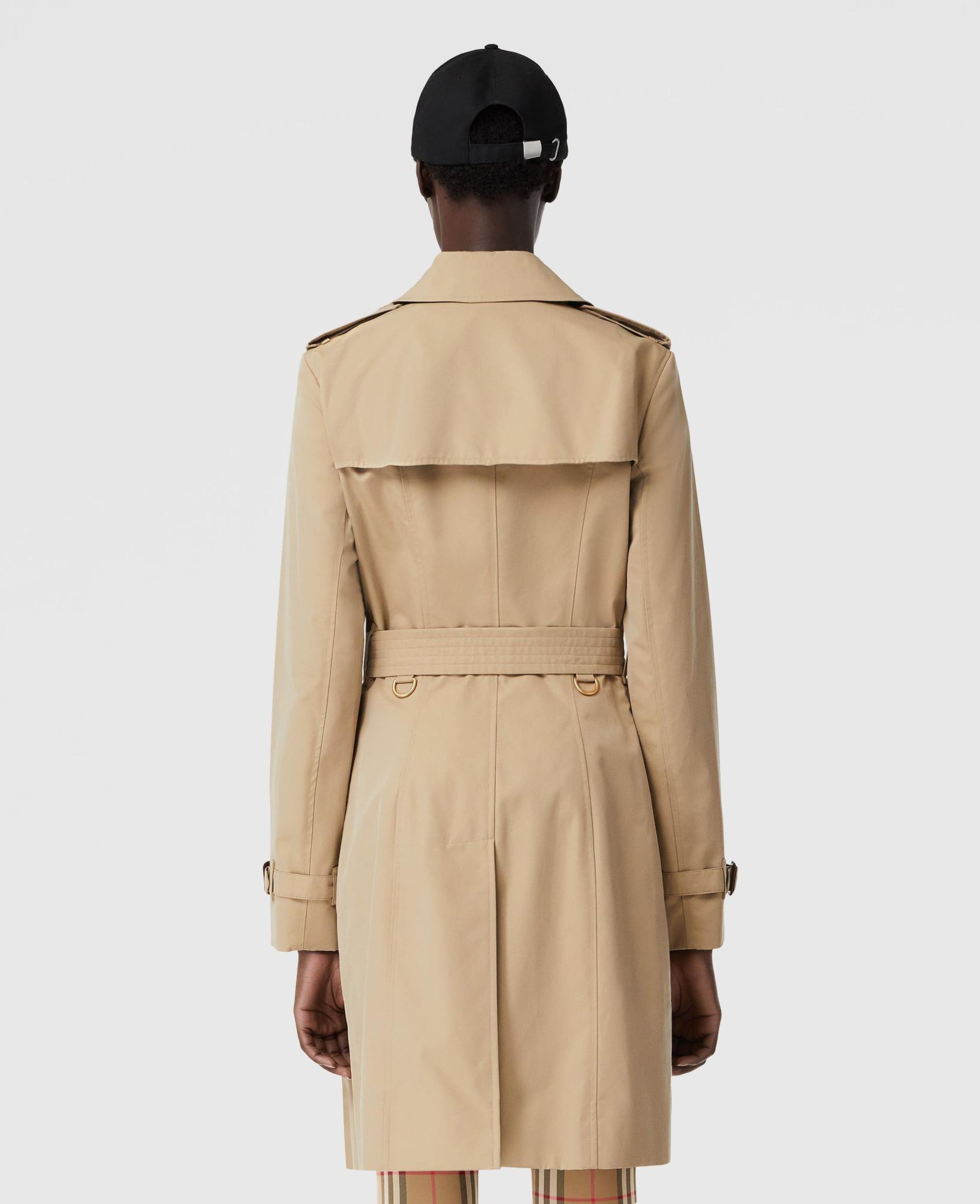 Burberry The Mid-Length Chelsea Heritage Kadın Bej Trençkot