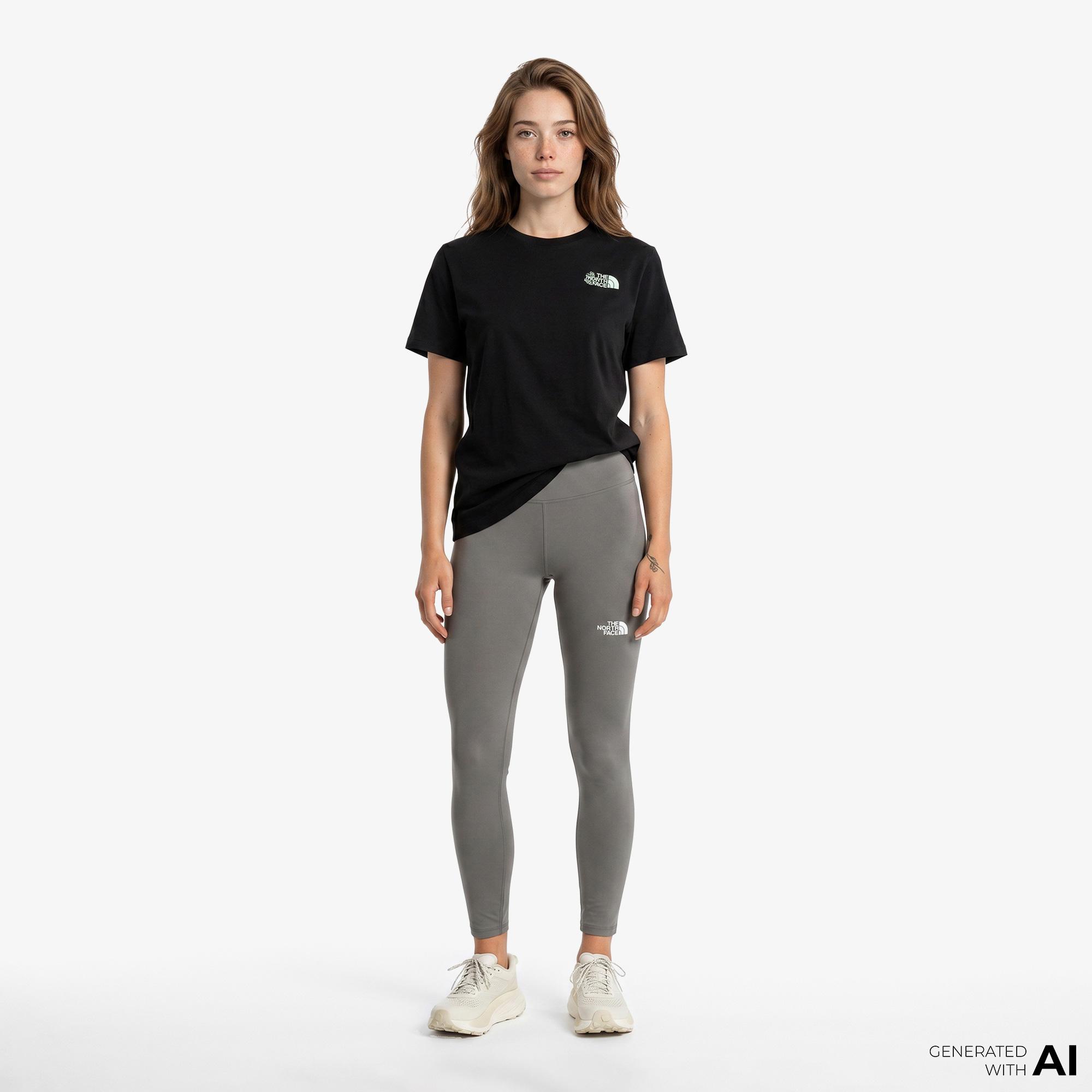 The North Face Blanca Regular Short Sleeve Kadın Siyah T-Shirt