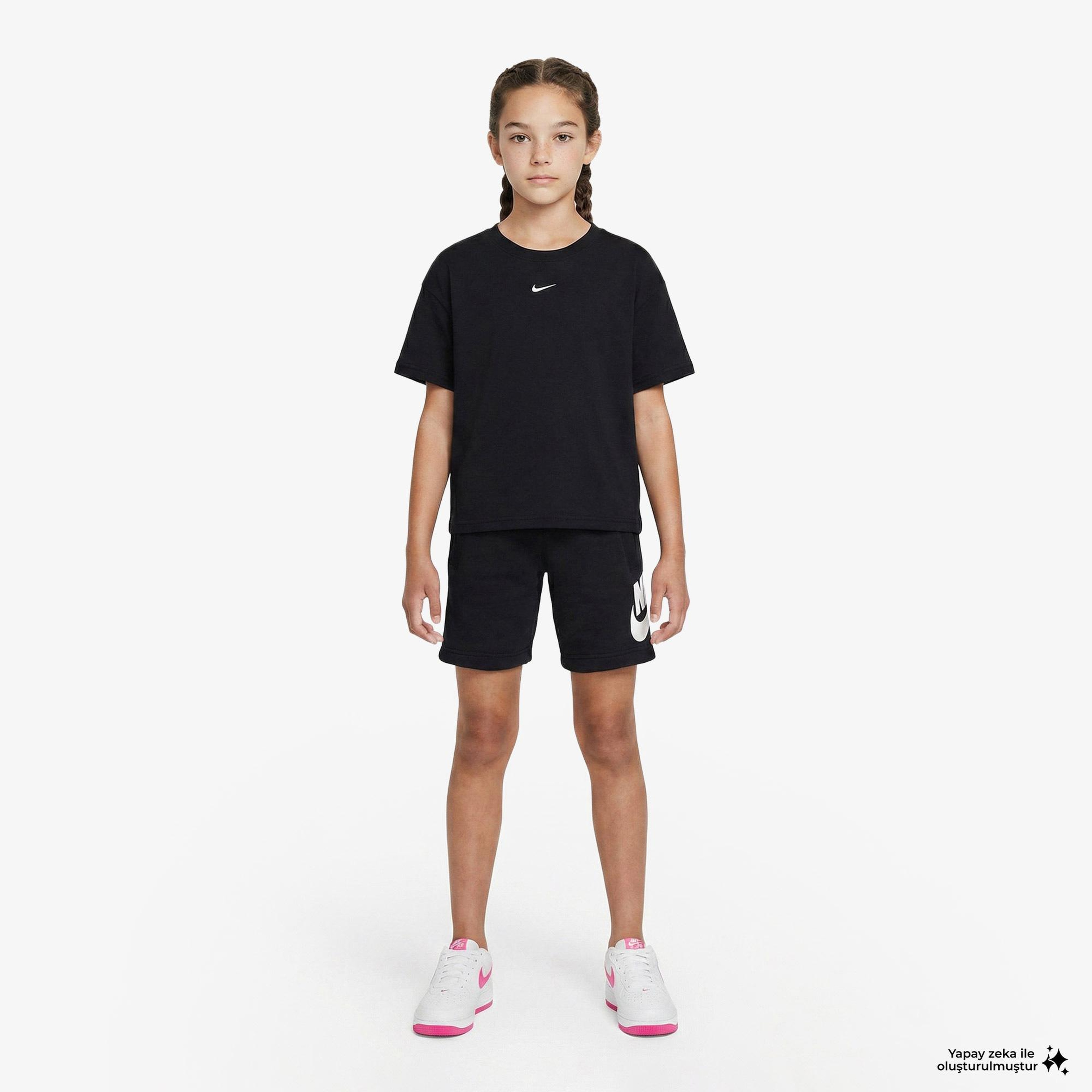 Nike Sportswear Club Fleece Çocuk Siyah Şort