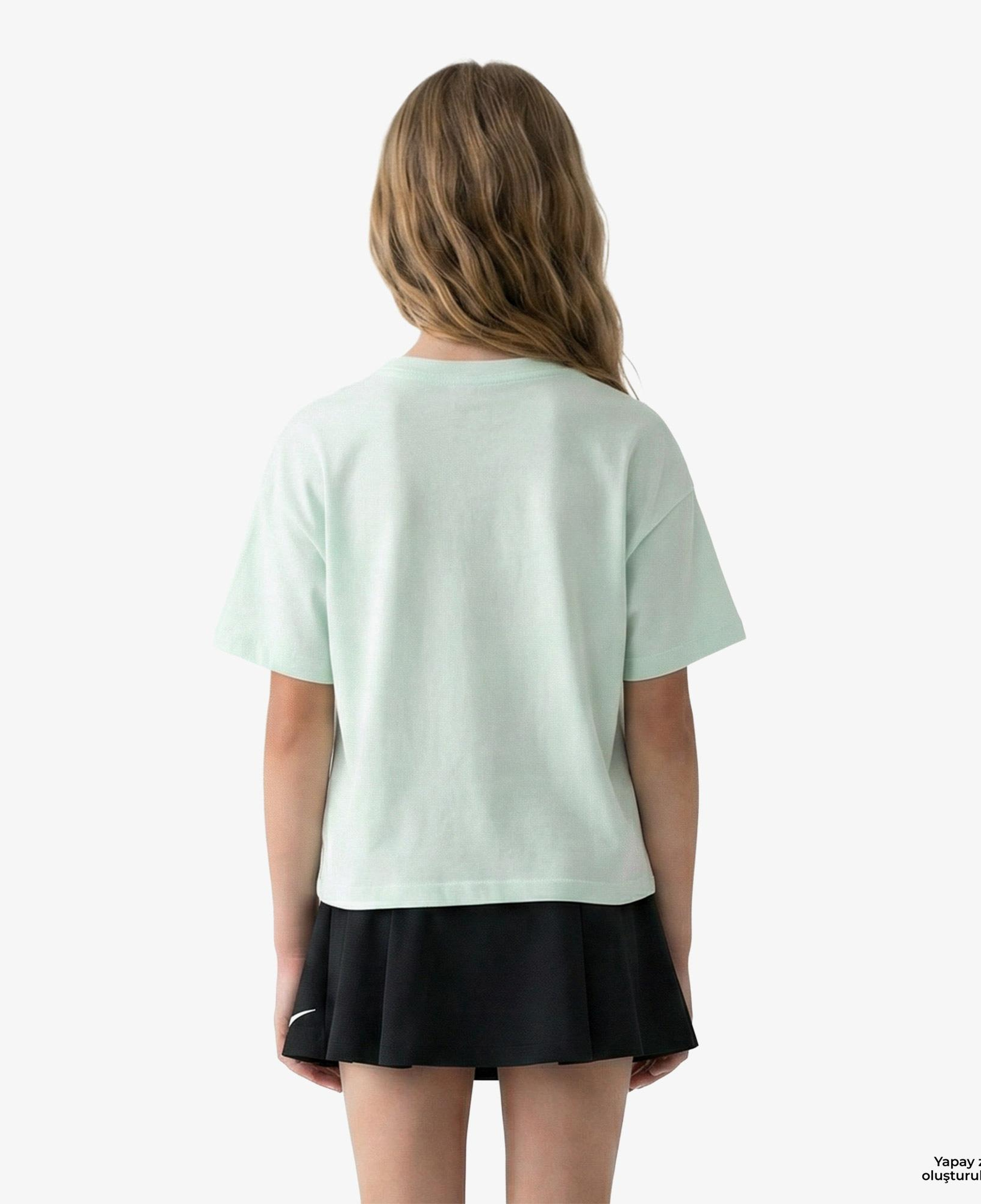 Nike Sportswear Essential Çocuk Yeşil T-Shirt