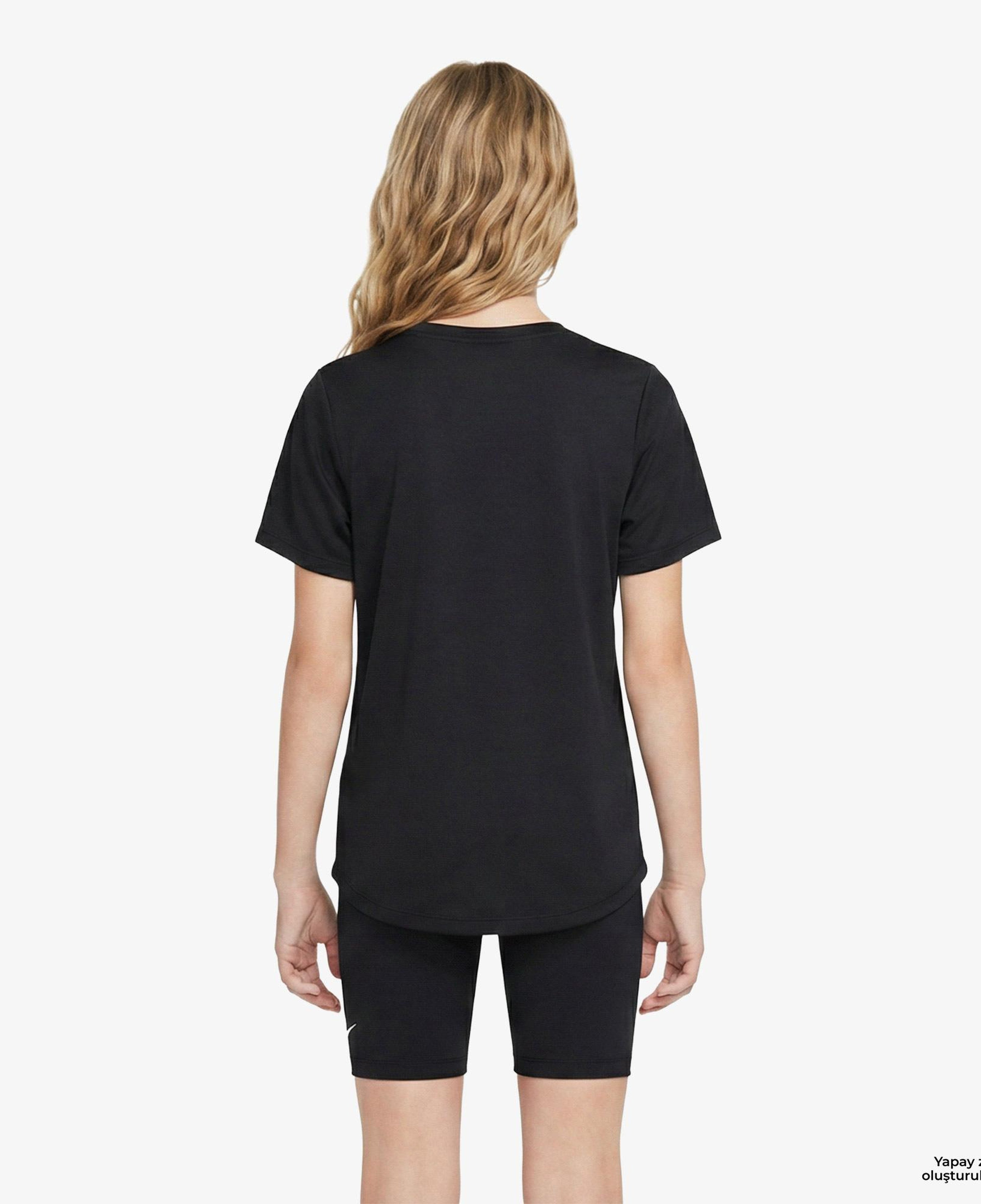 Nike Dri-Fit One Fitted Çocuk Siyah T-Shirt