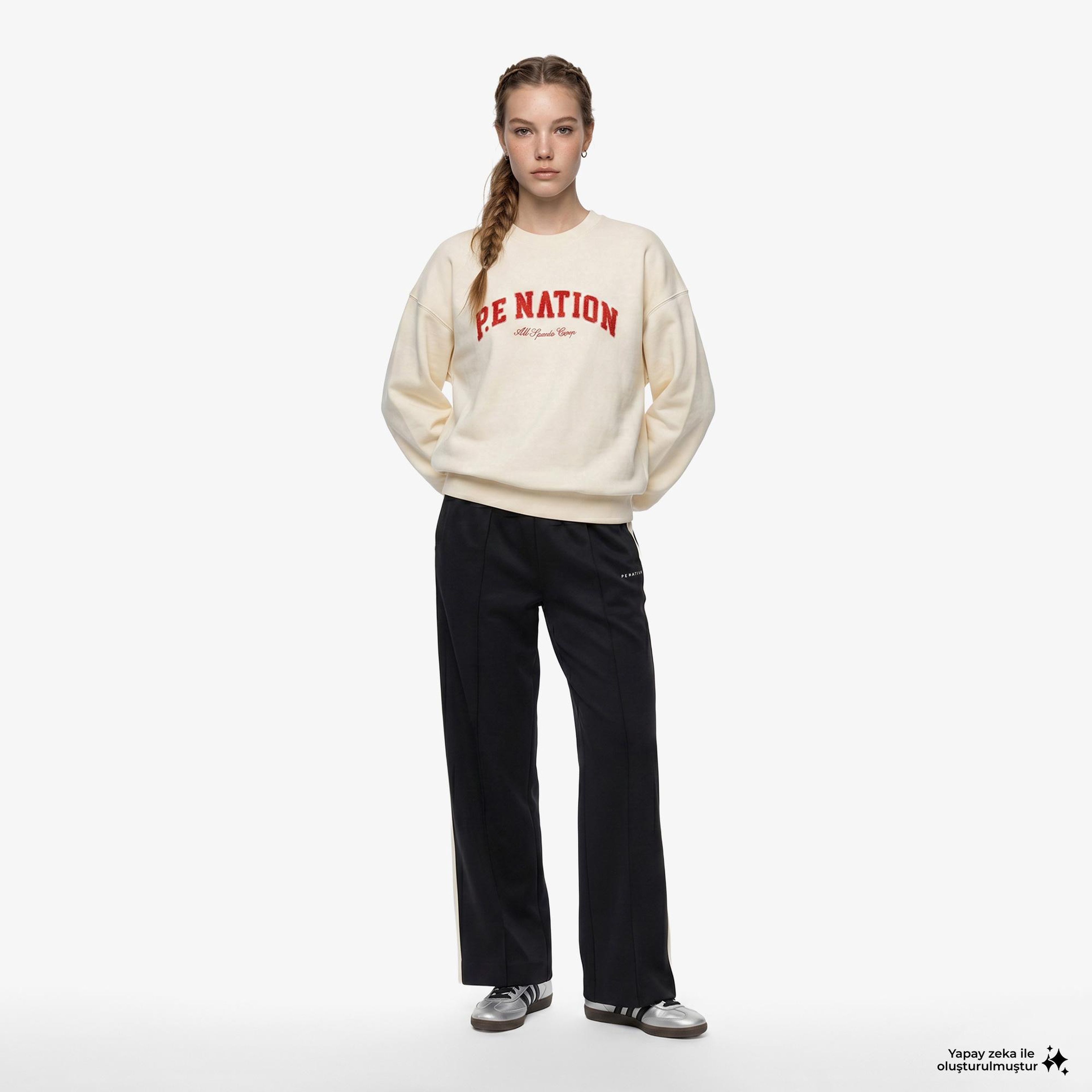 P.E Nation Heritage Kadın Krem Rengi Sweatshirt